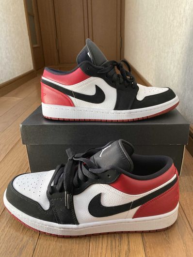 Nike Air Jordan 1 Low "Black Toe"