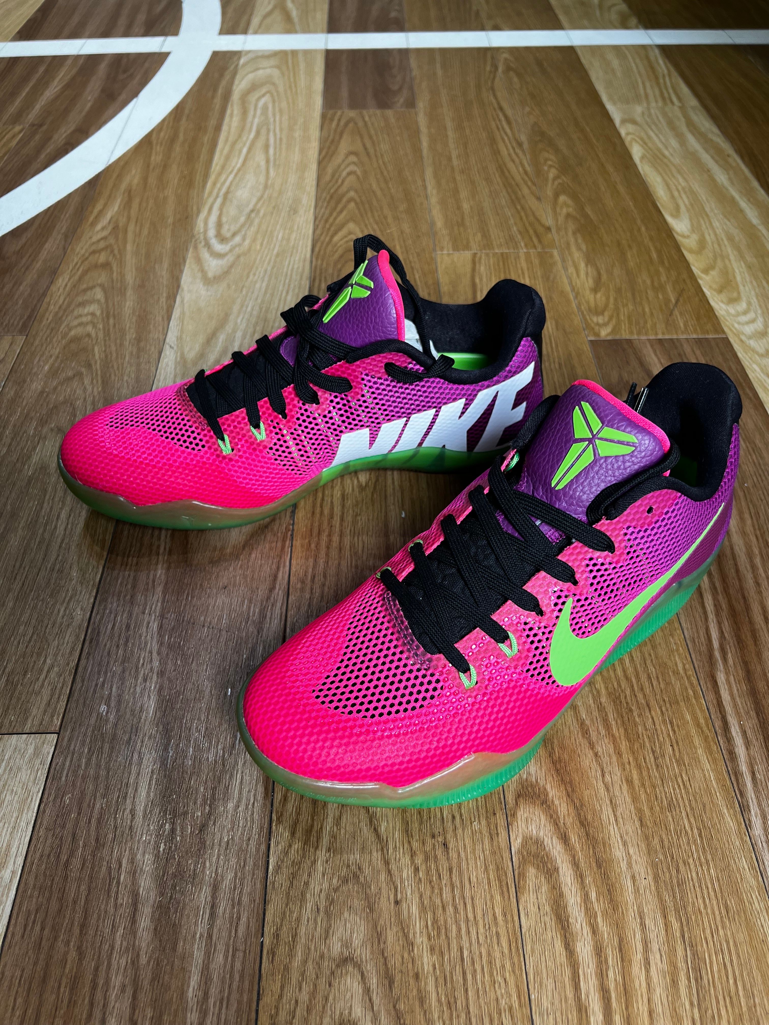 Nike Kobe 11 EM Low Mambacurial "Pink Flash"