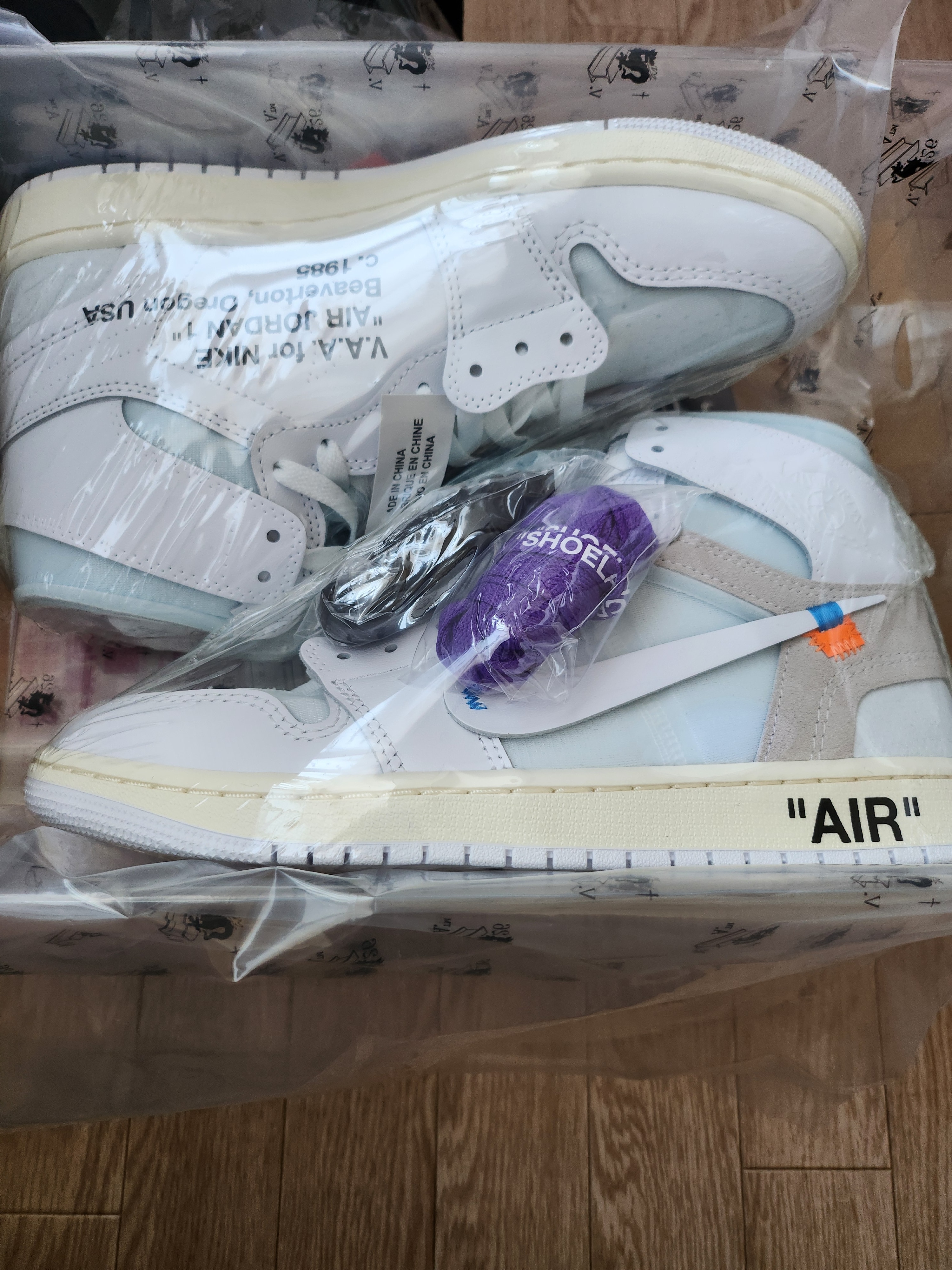Virgil Abloh Archive (V.A.A.) × Nike Air Jordan 1 Retro High OG "Alaska"