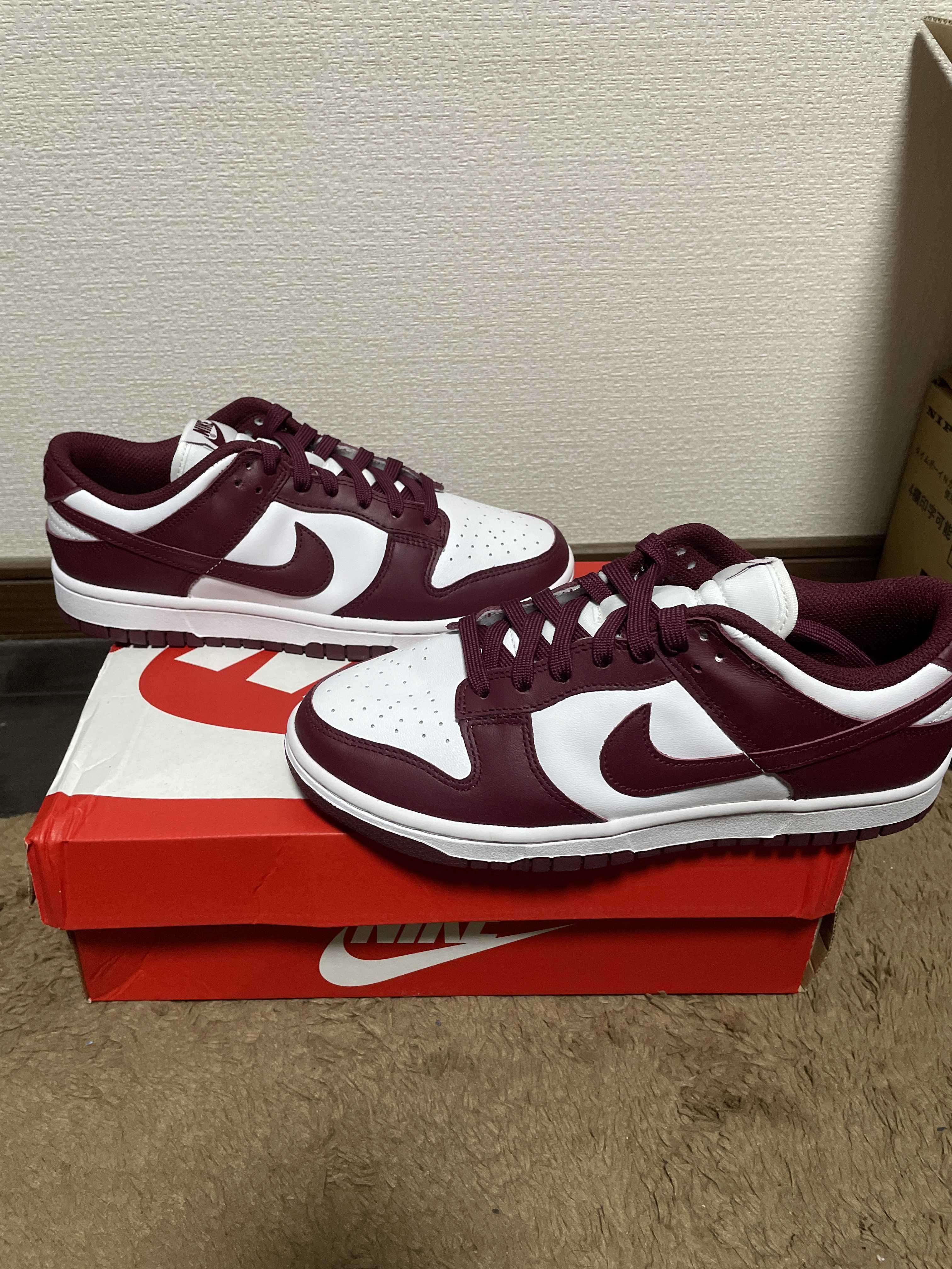 NIKE Women's DUNK LOW "BORDEAUX"