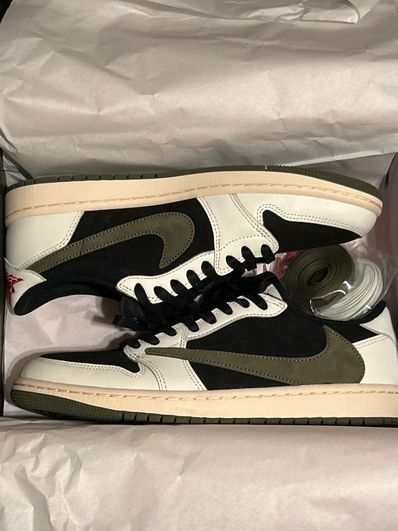 Travis Scott × Nike Women's Air Jordan 1 Low OG "Medium Olive"