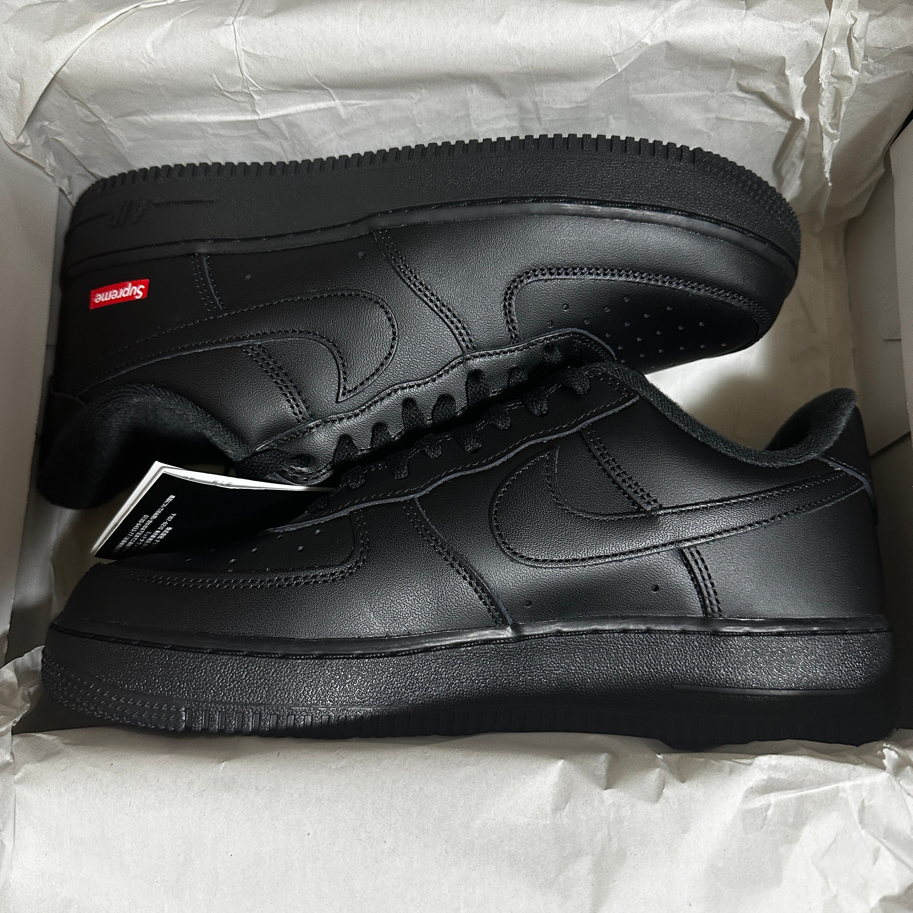 Supreme × Nike Air Force 1 Low "Black"