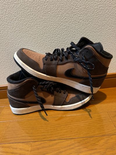 Nike Air Jordan 1 Mid SE "Dark Chocolate"