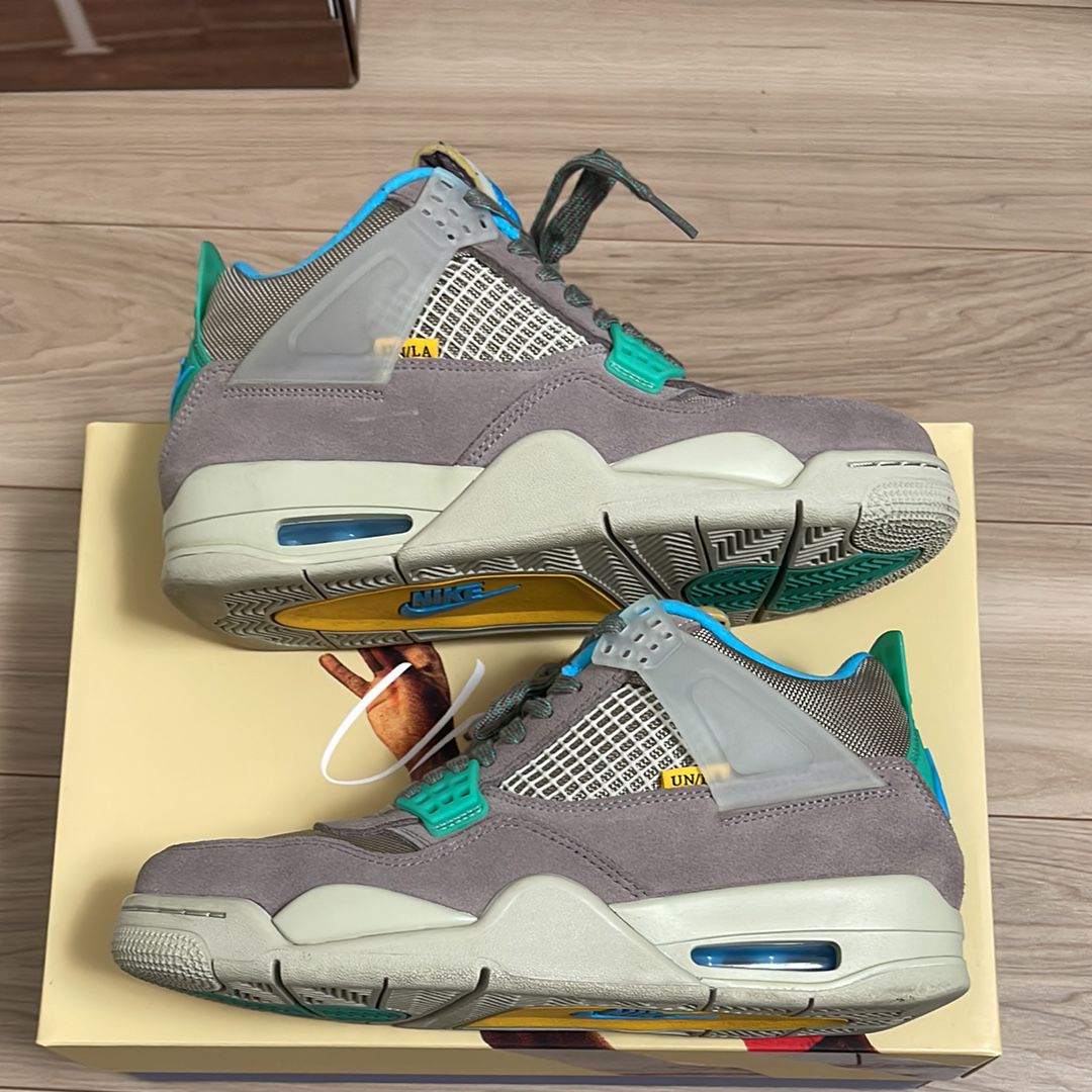 UNION × NIKE AIR JORDAN 4 SP "TAUPE HAZE"