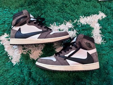 Travis Scott × Nike Air Jordan 1 Retro High OG TS SP "Sail/Dark Mocha"