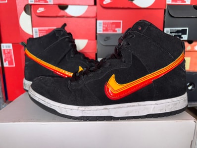 Nike SB Dunk High Pro "Black/Team Orange"