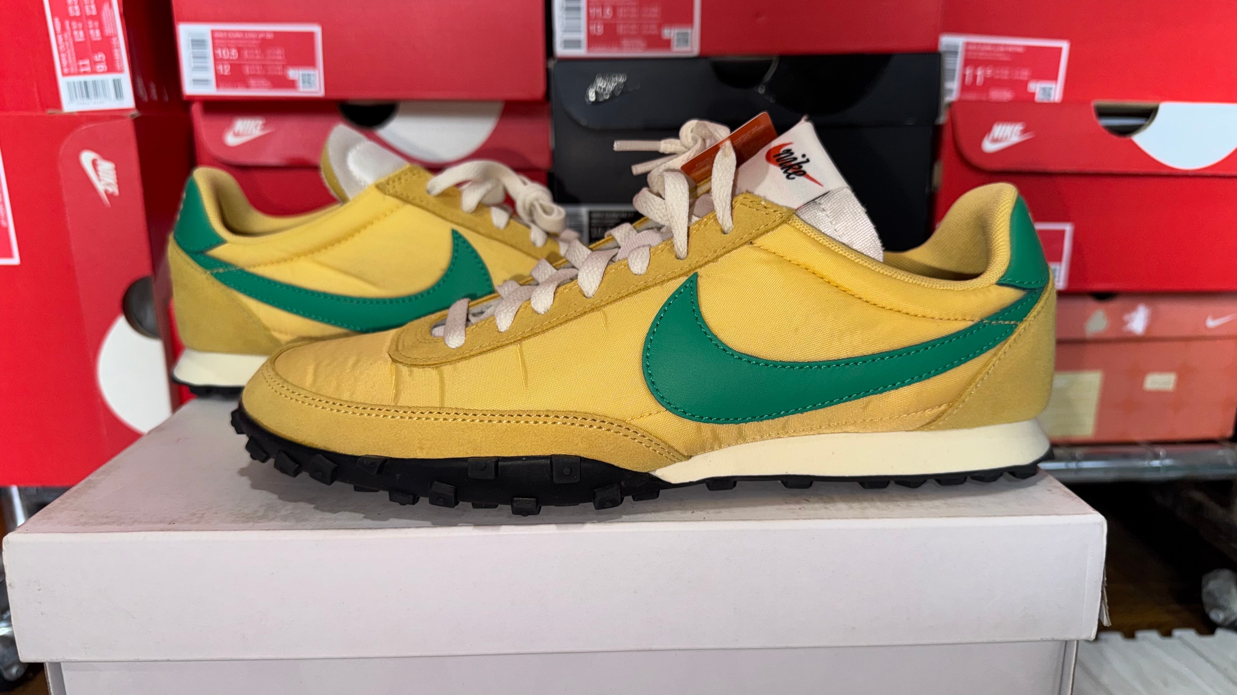 Nike Waffle Racer "Topaz Gold/Stadium Green-Sail"