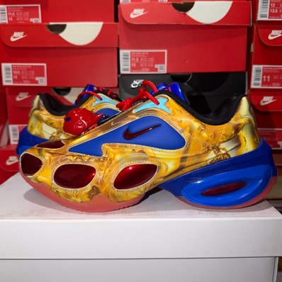 Windowsen × Nike Women's Air Max Muse "Metallic Gold/Chile Red"