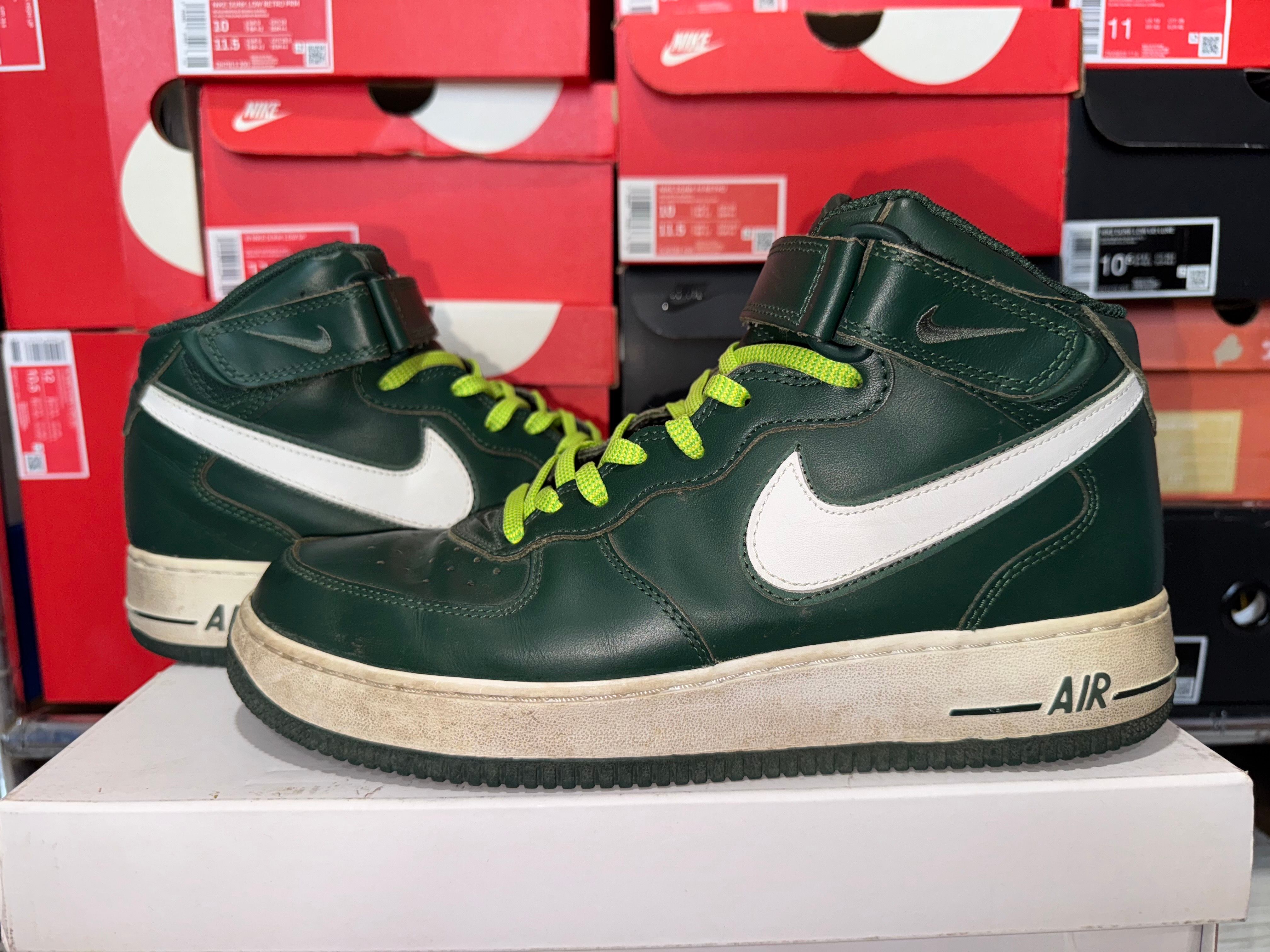 Nike Air Force 1 Mid "Black Forest Green"