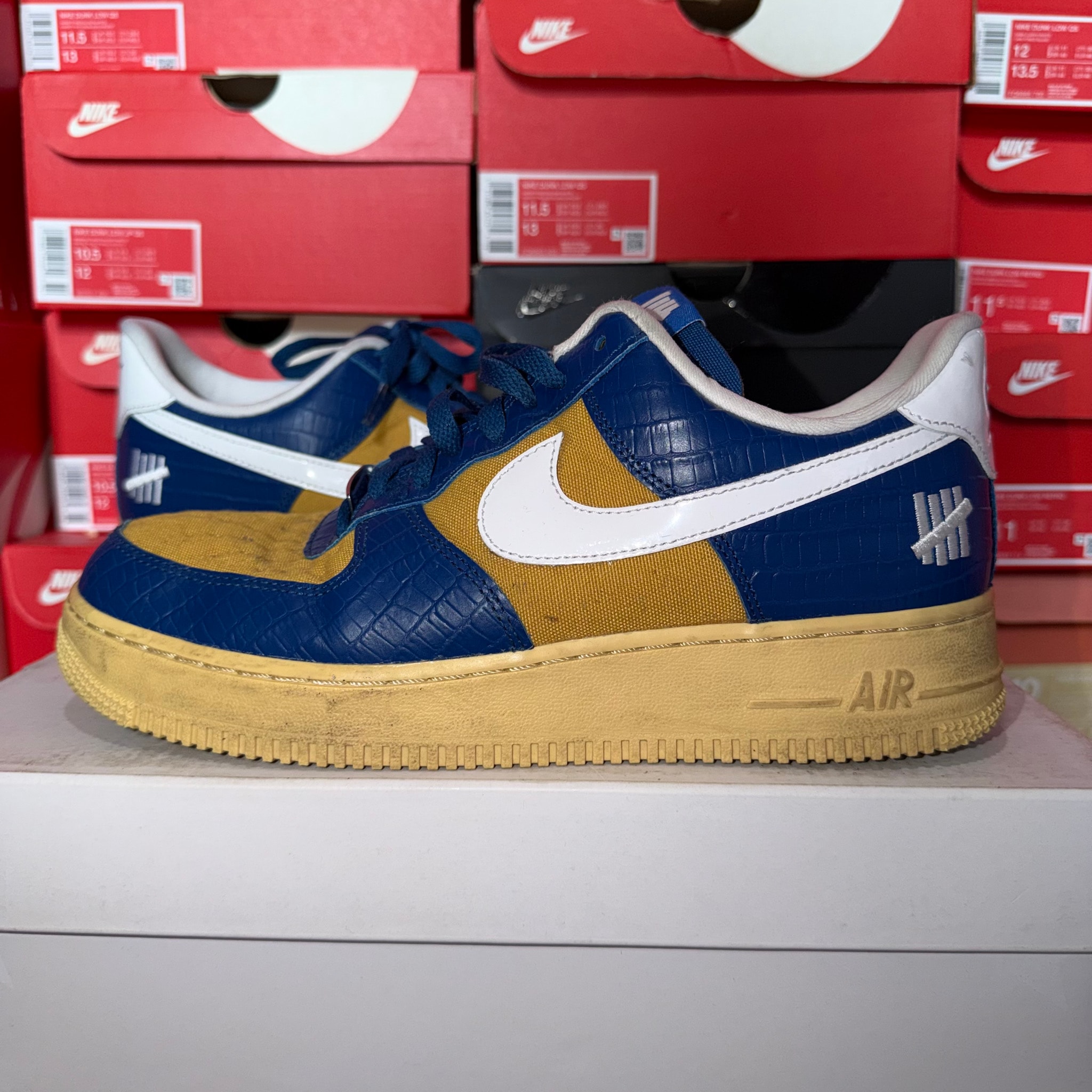 UNDEFEATED × Nike Air Force 1 Low "5 On It"