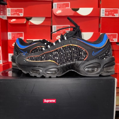 Supreme × Nike Air Max Tailwind 4 "Black"