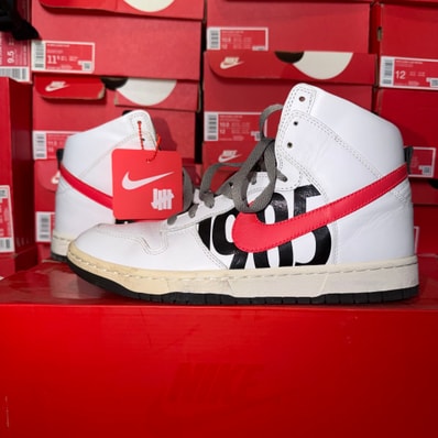 UNDEFEATED × Nike Dunk Lux High "White Infrared"
