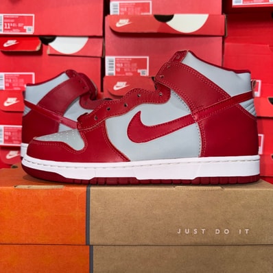 Nike Dunk High LE "Silver/Varsity Red"