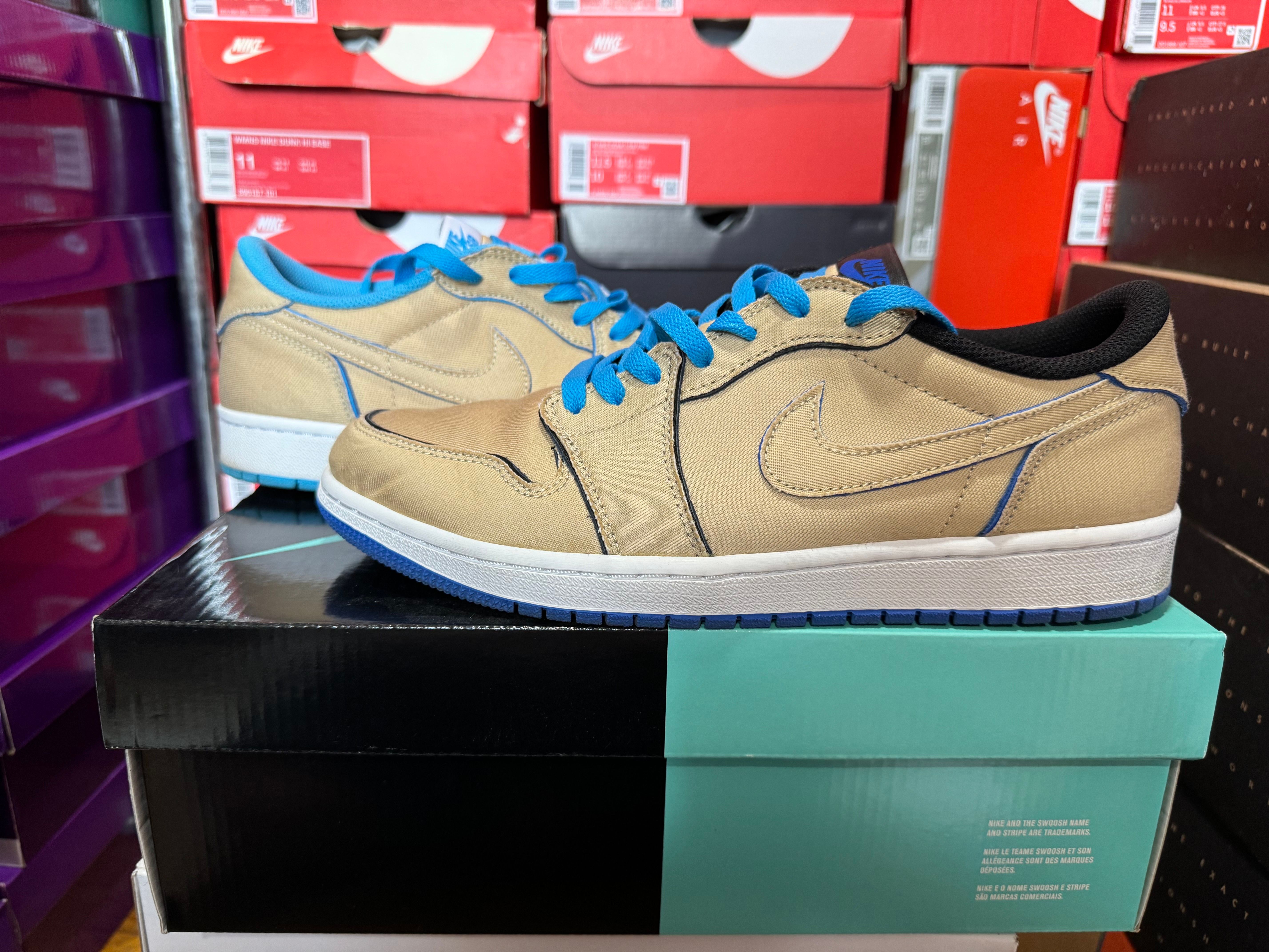 Nike SB Air Jordan 1 Low "Desert Ore/Royal Blue" 