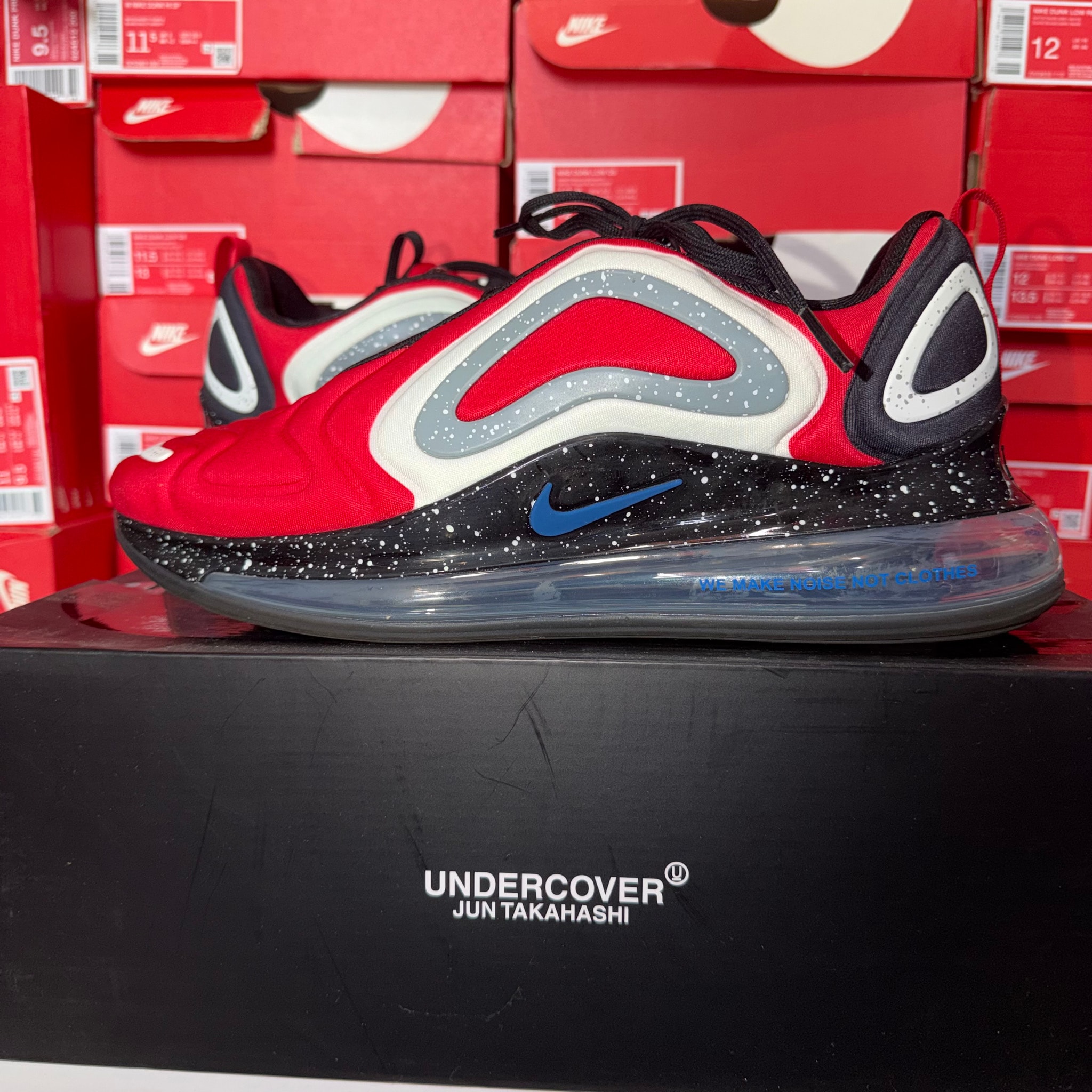 UNDERCOVER × NIKE AIR MAX 720 "UNIVERSITY RED"