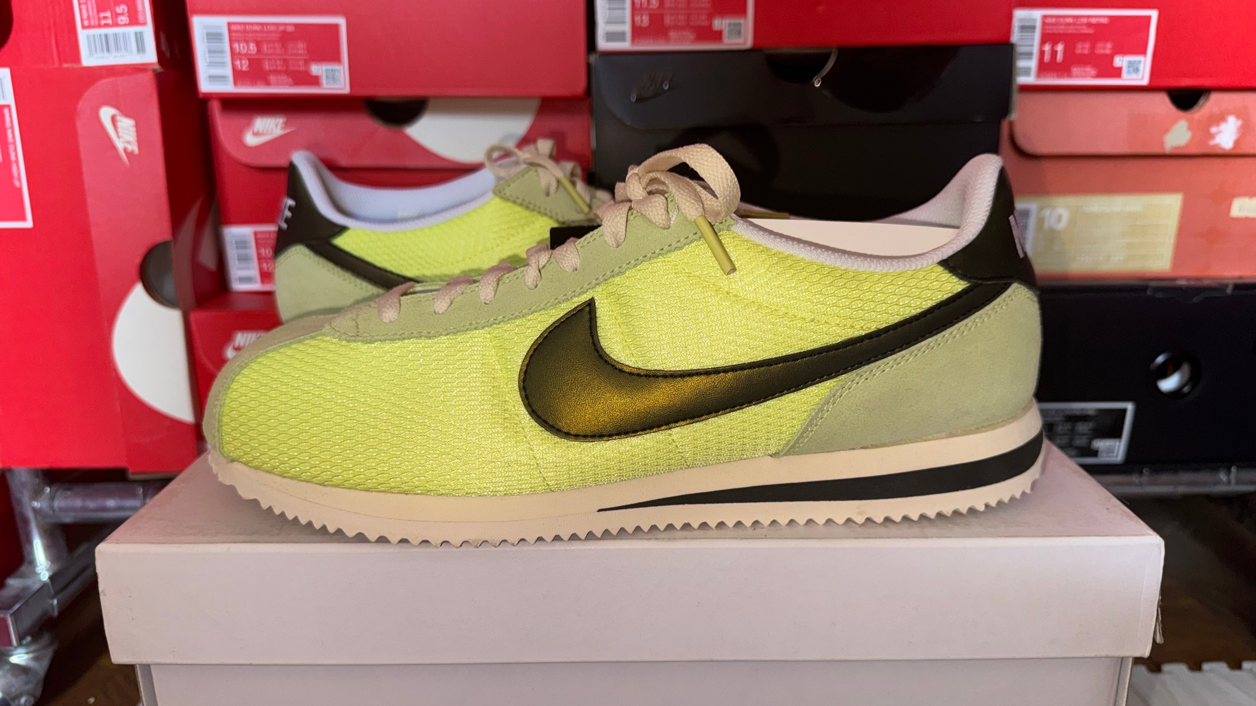 Nike Cortez TXT "Light Lemon Twist/Black/Coconut Milk/White"