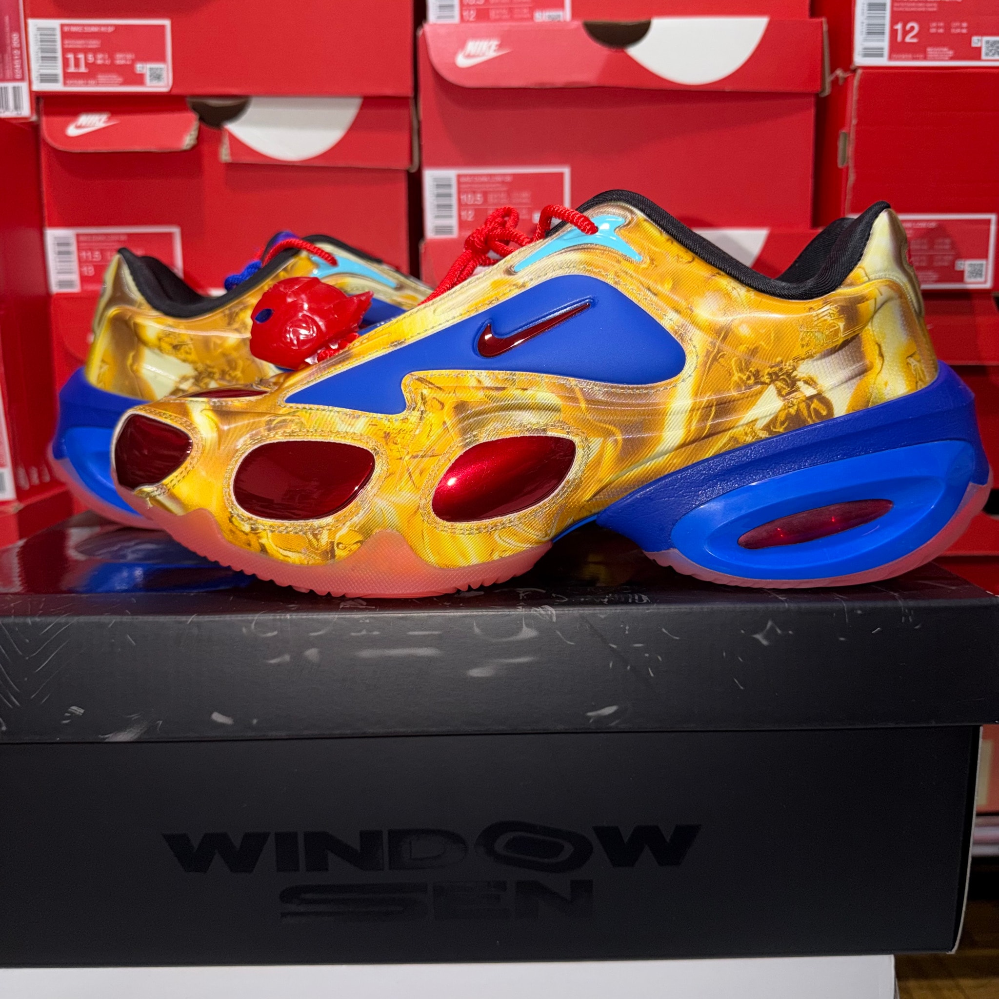 Windowsen × Nike Women's Air Max Muse "Metallic Gold/Chile Red"