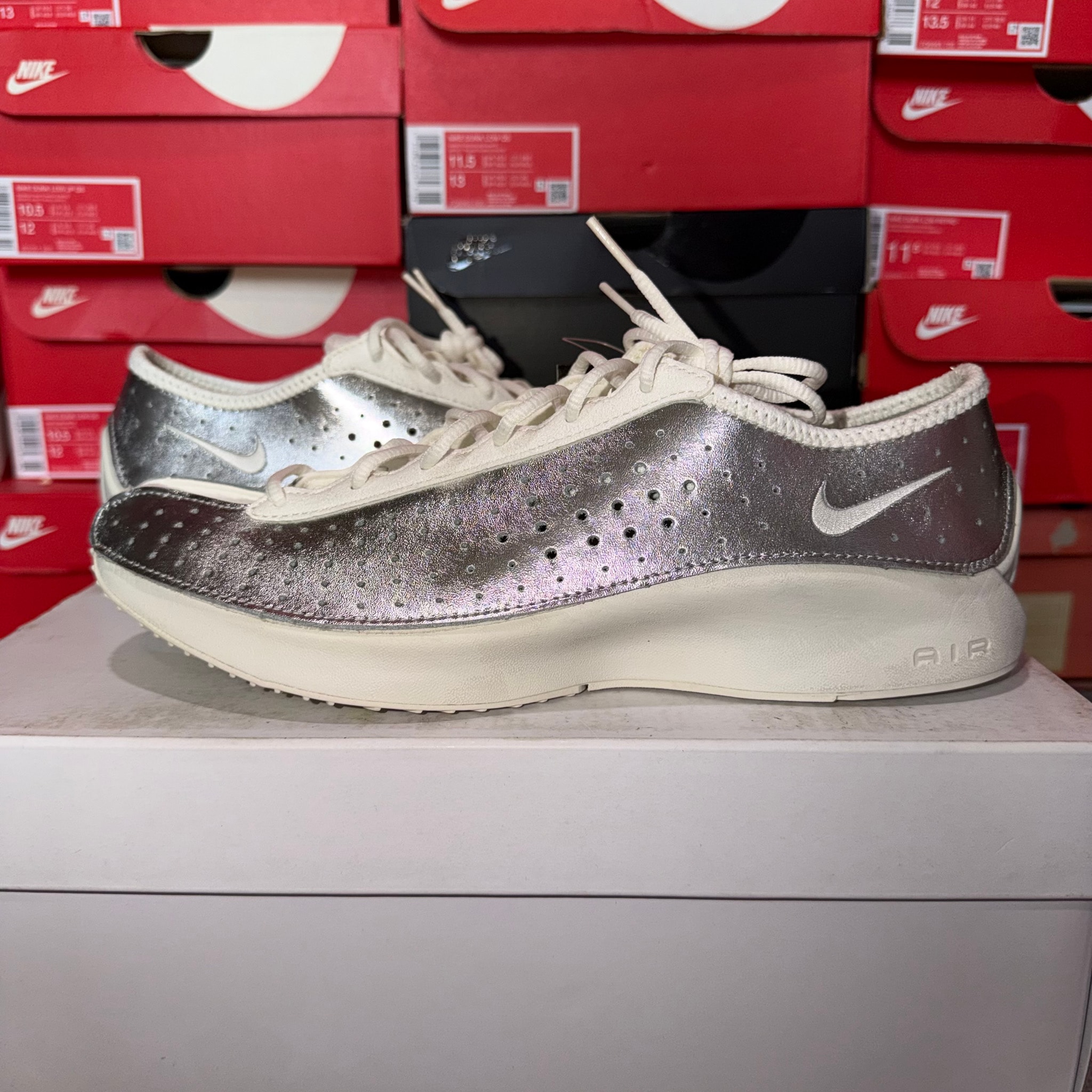 Nike Women's Air Superfly "Pale Ivory/Metallic Silver"
