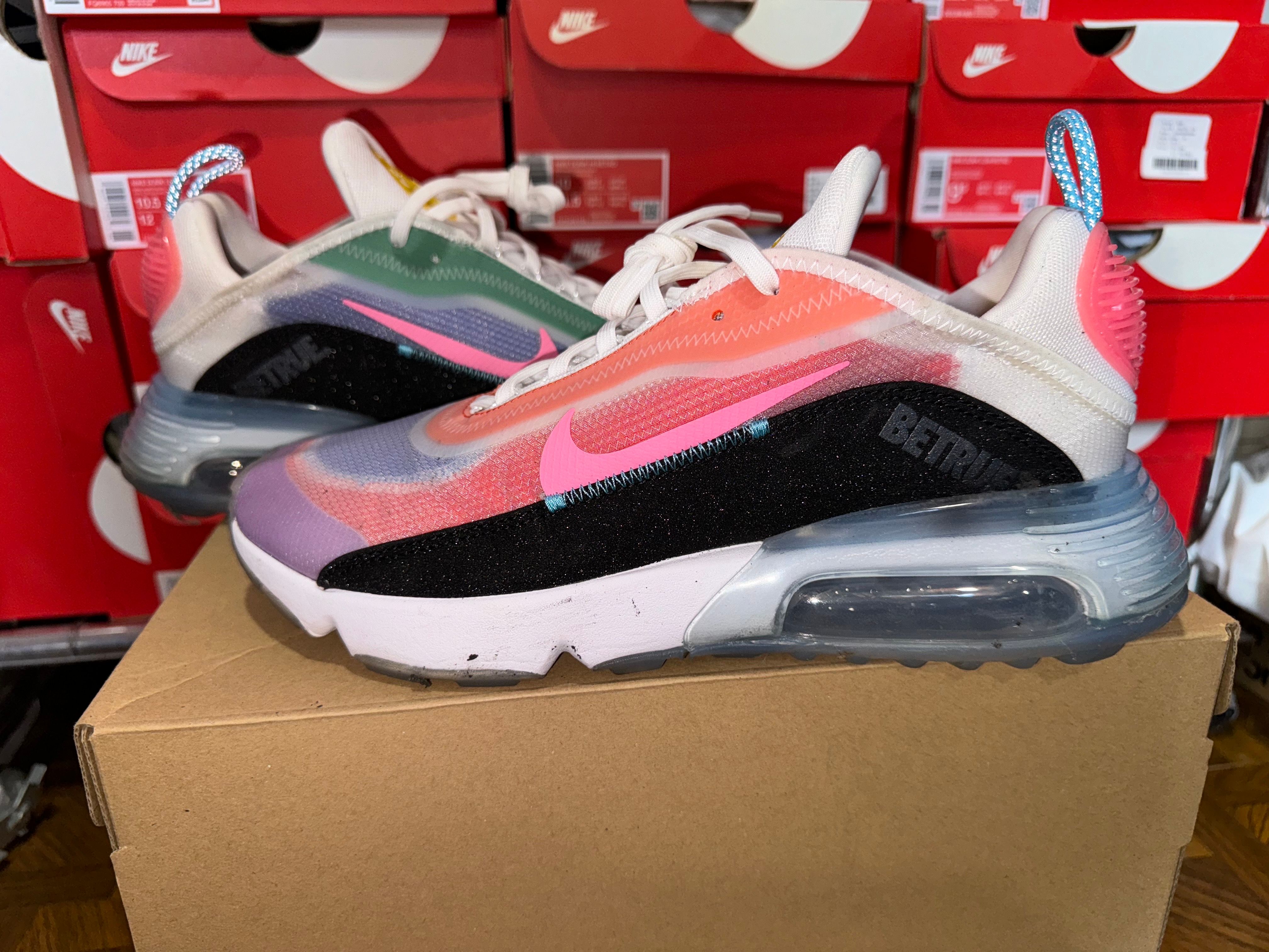 ナイキ エアマックス2090 "ビートゥルー"