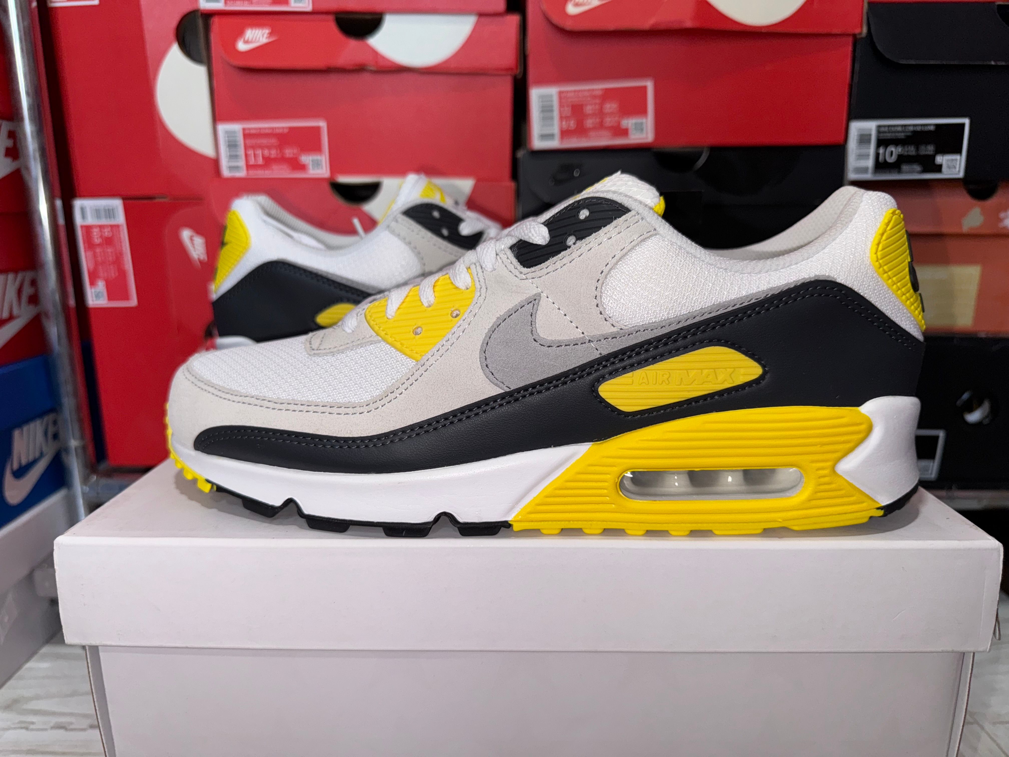 Nike Air Max 90 "White/Lightning/Photon Dust/Light Smoke Grey"