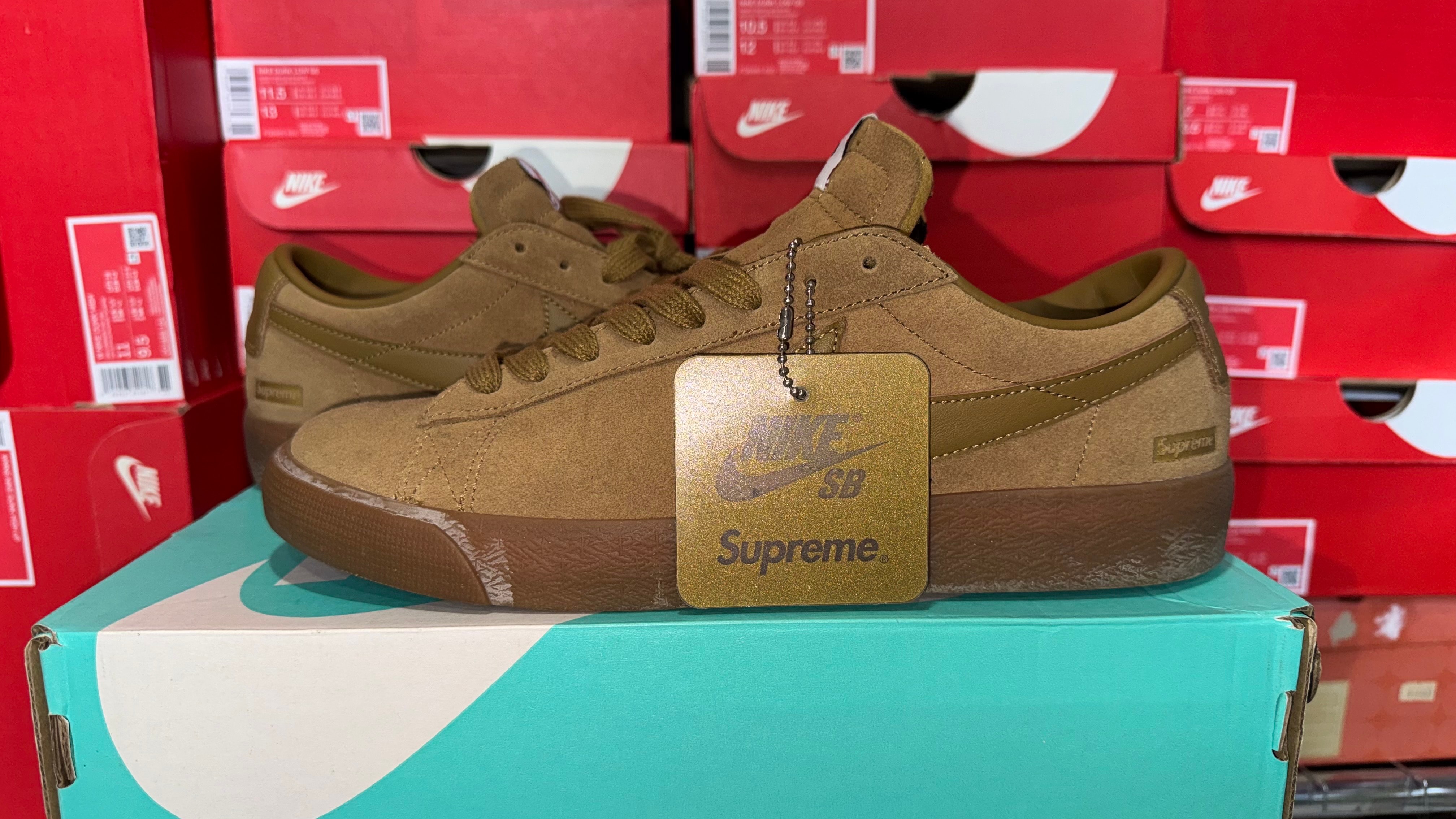 Supreme × Nike SB Blazer Low GT "Golden Beige"