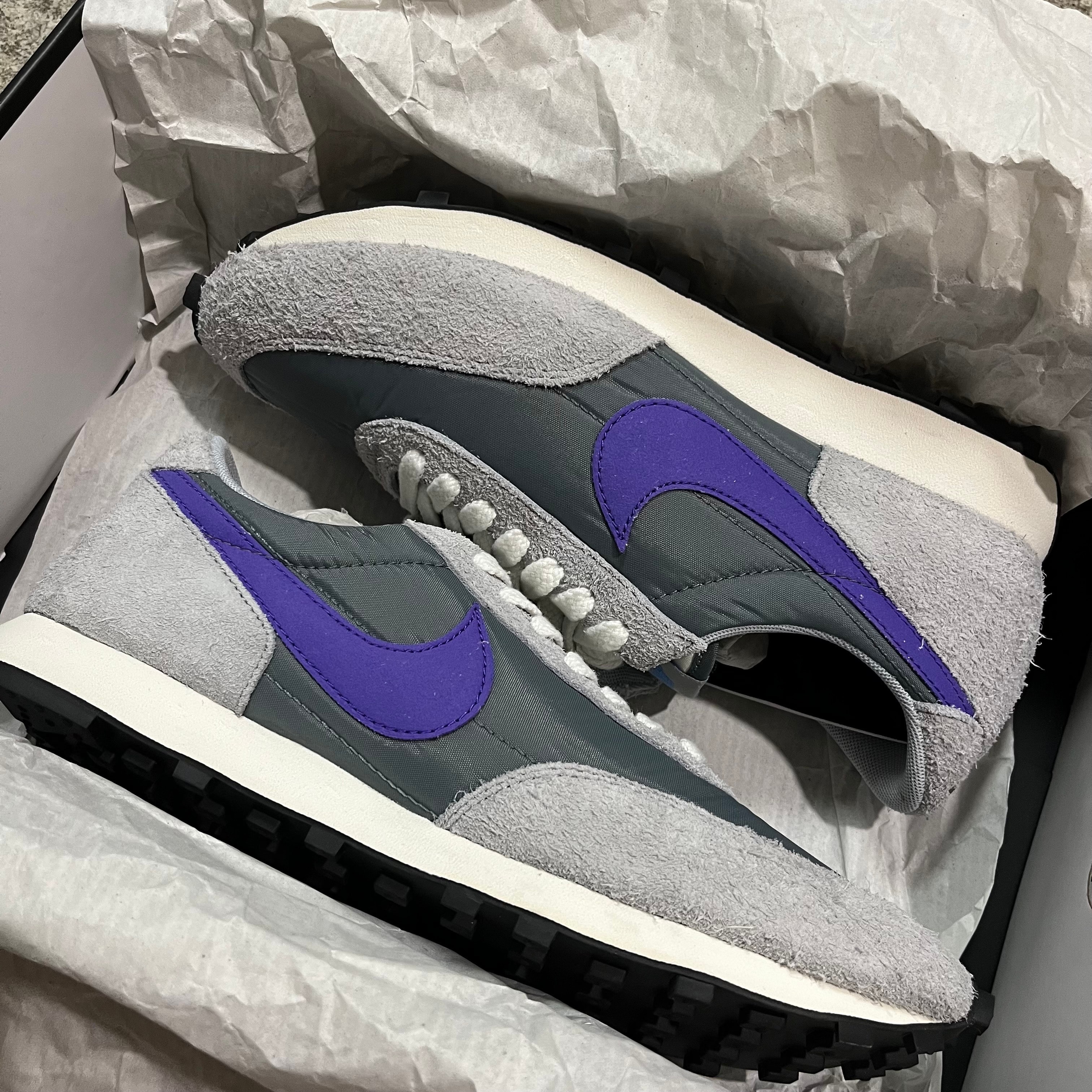 NIKE DAYBREAK COOLGREY