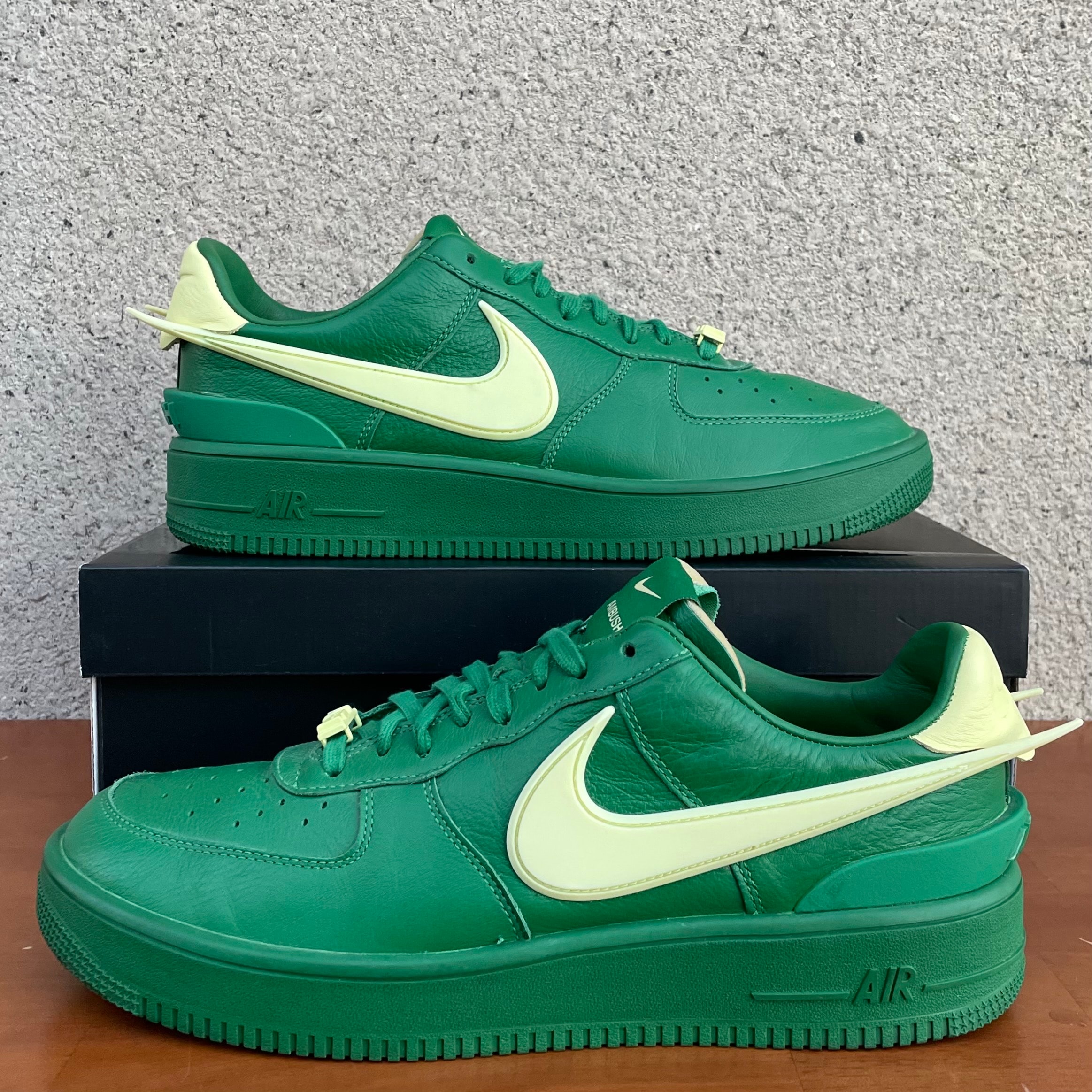 アンブッシュ × ナイキ エアフォース1 ロー 