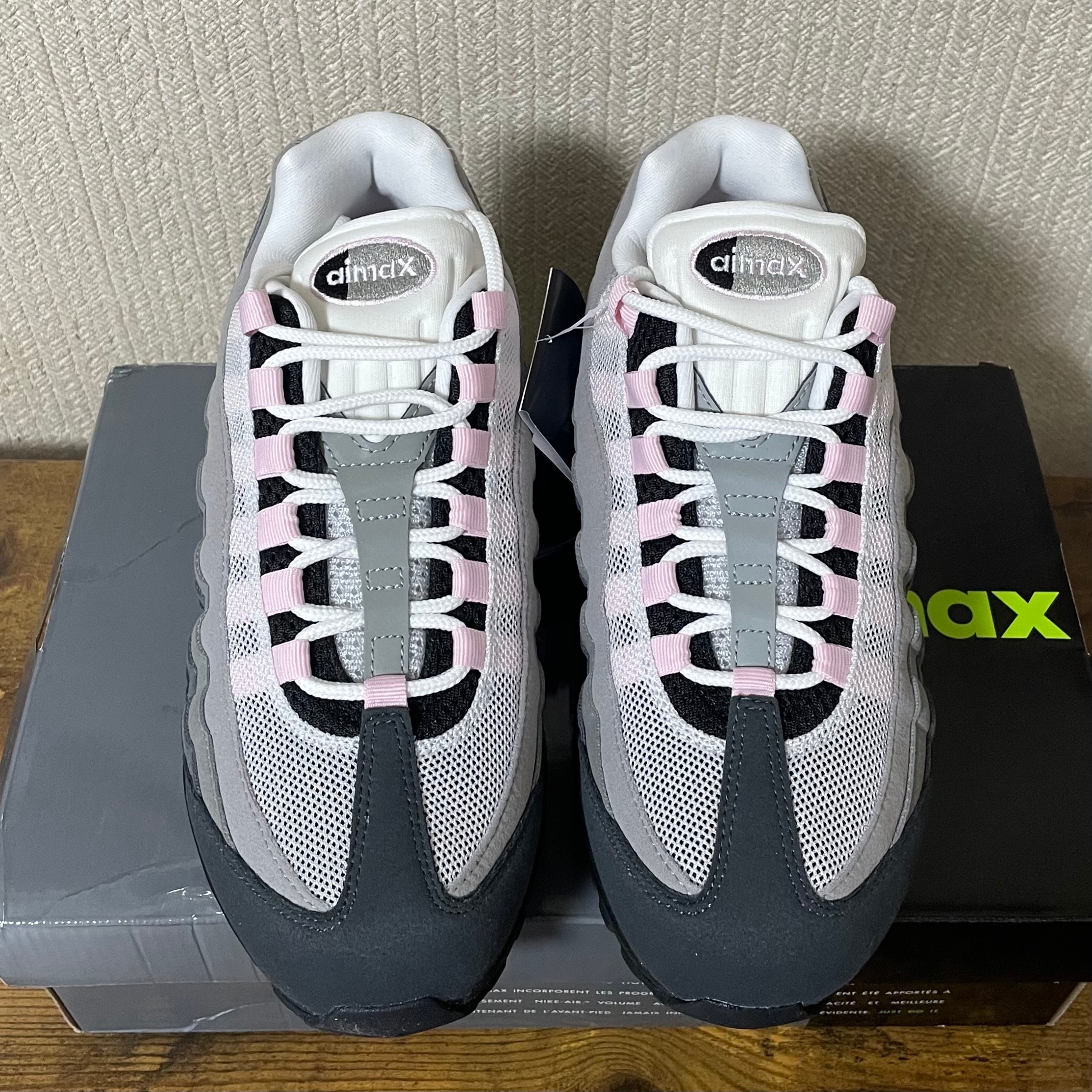 Nike Women's Air Max 95 OG Big Bubble "Medium Grey/Pink Foam"