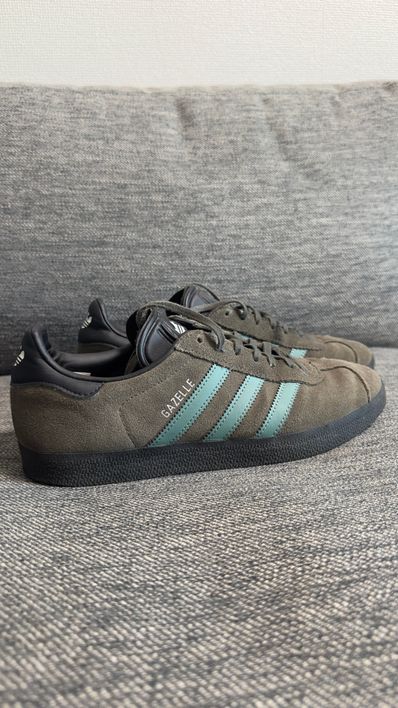 adidas Gazelle "Pantone/Core Black"