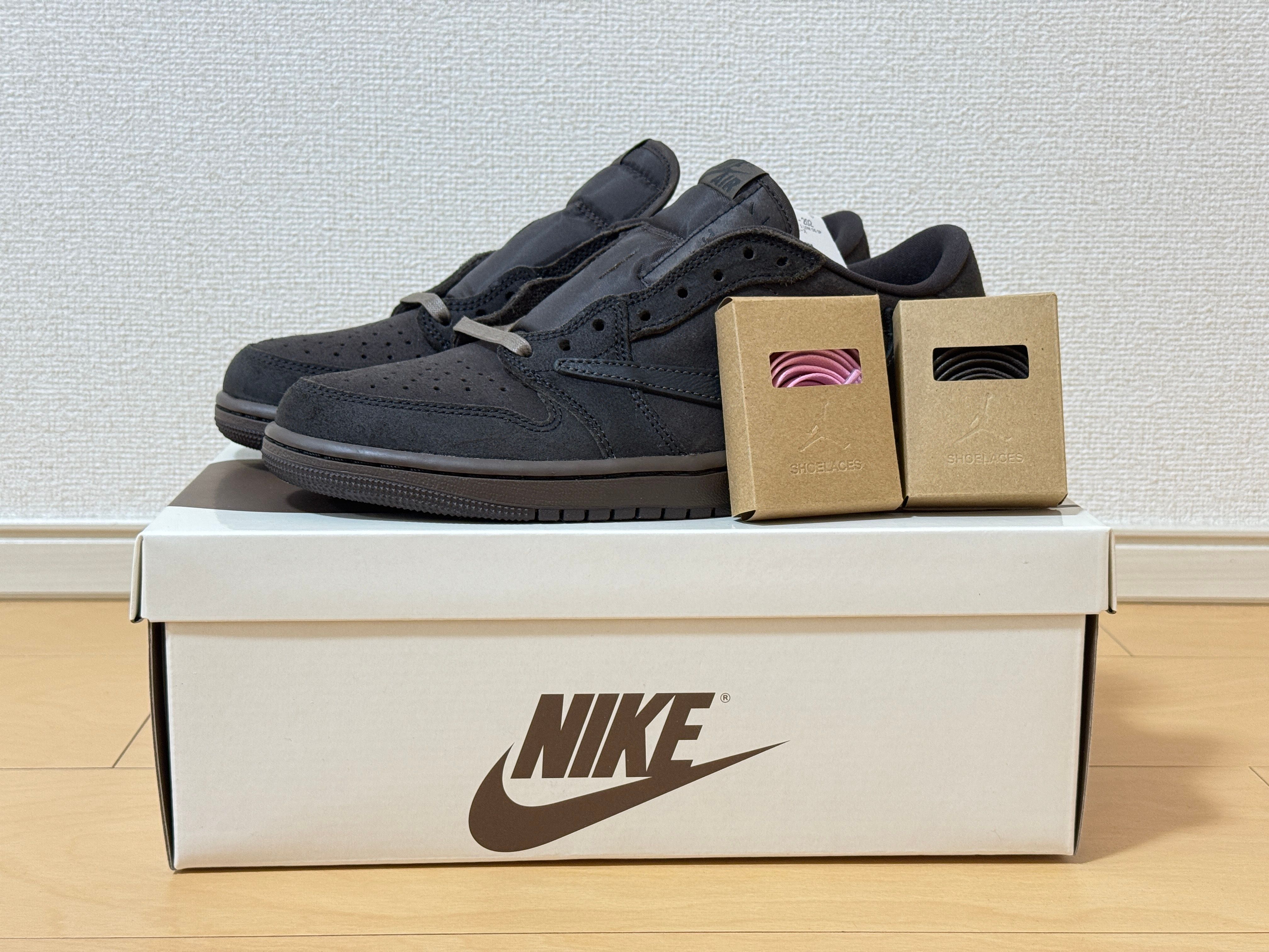 Travis Scott × Nike Air Jordan 1 Low OG SP "Velvet Brown and Dark Mocha"