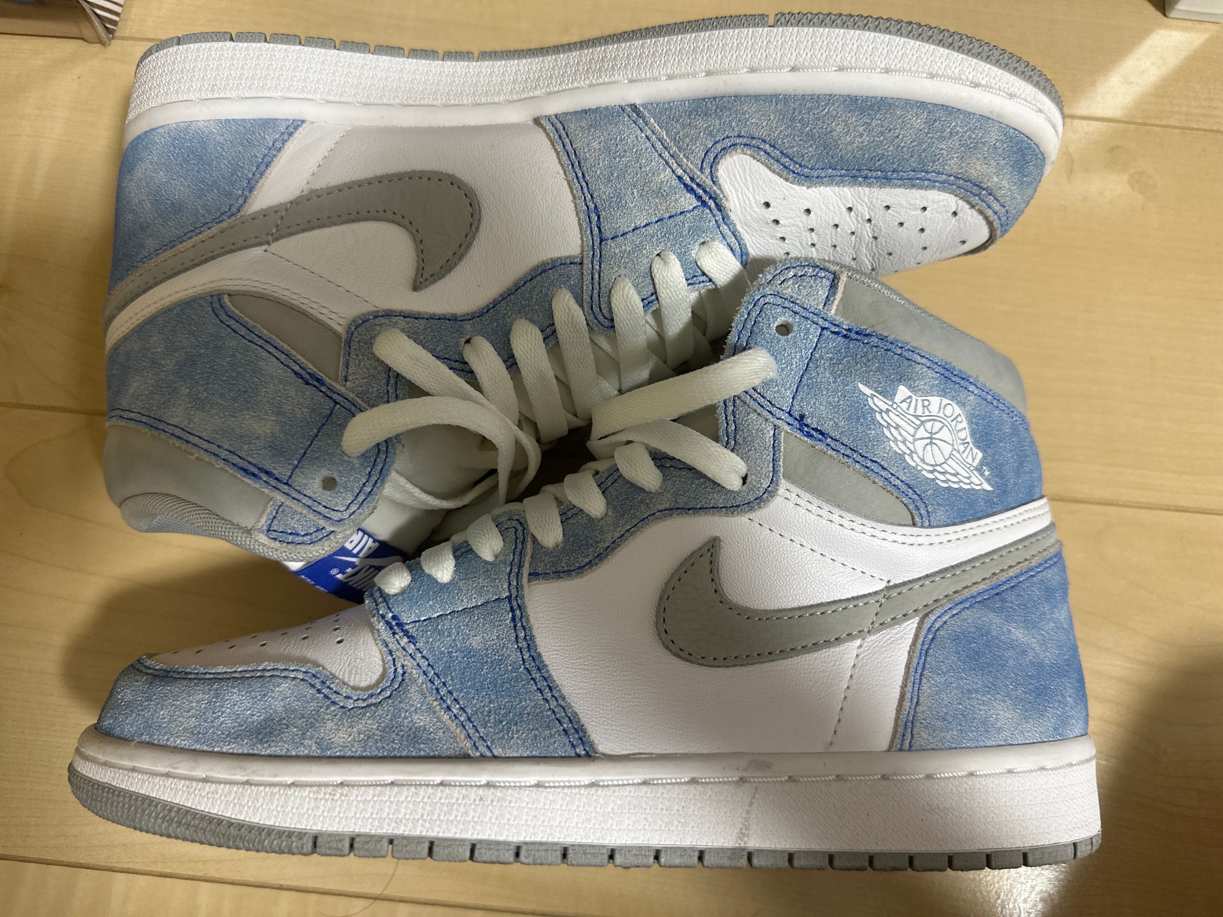 Nike Air Jordan 1 High OG "Hyper Royal"