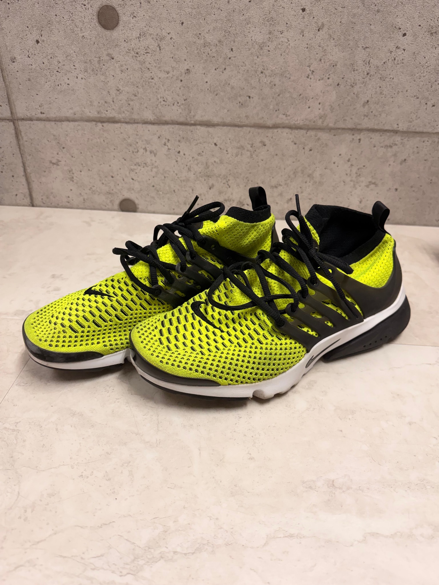Nike Air Presto Flyknit Ultra "Volt/Black/White"