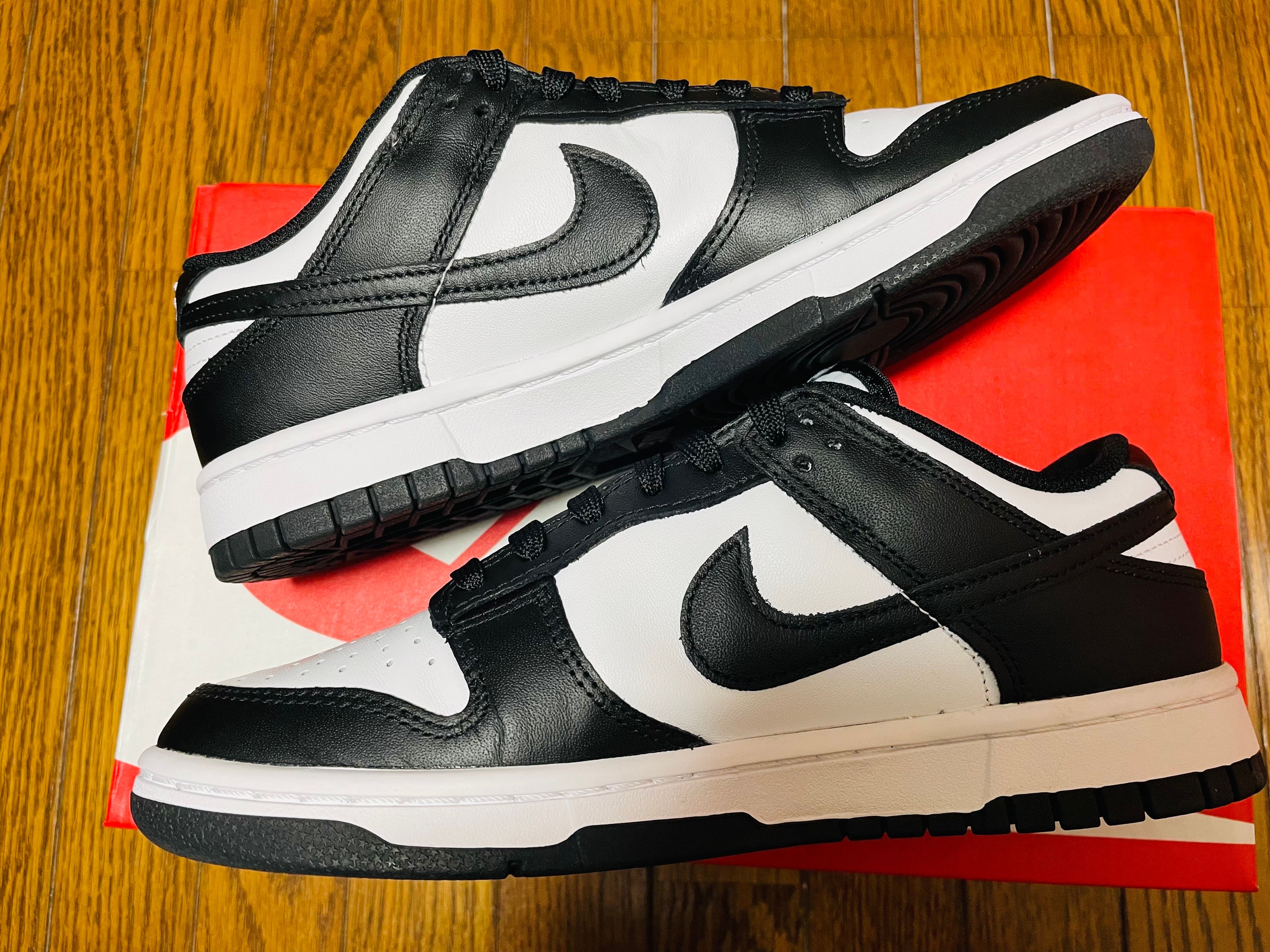 Nike Women's Dunk Low "White/Black"