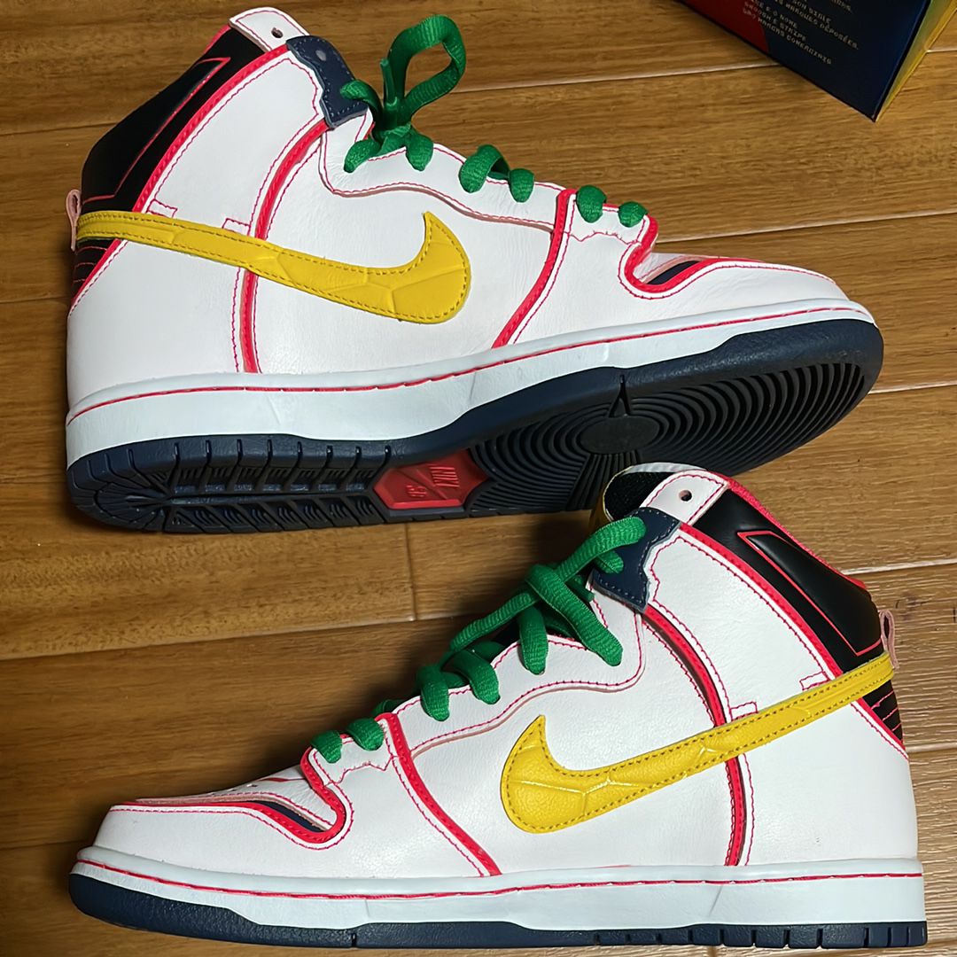Gundam Unicorn × Nike SB Dunk High PRO QS "UNICORN"