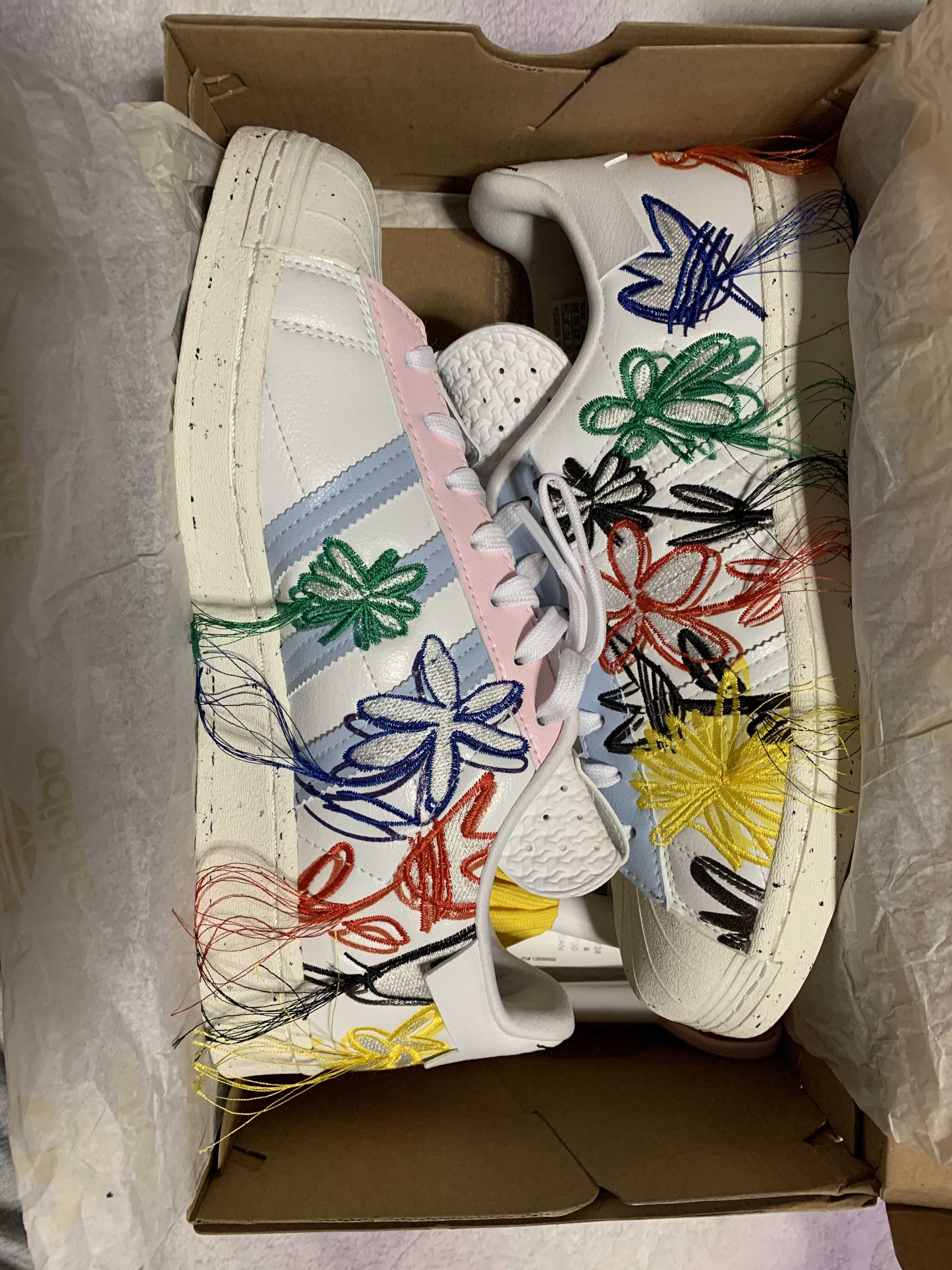 Sean Wotherspoon × adidas Superstar "Super Earth/White"