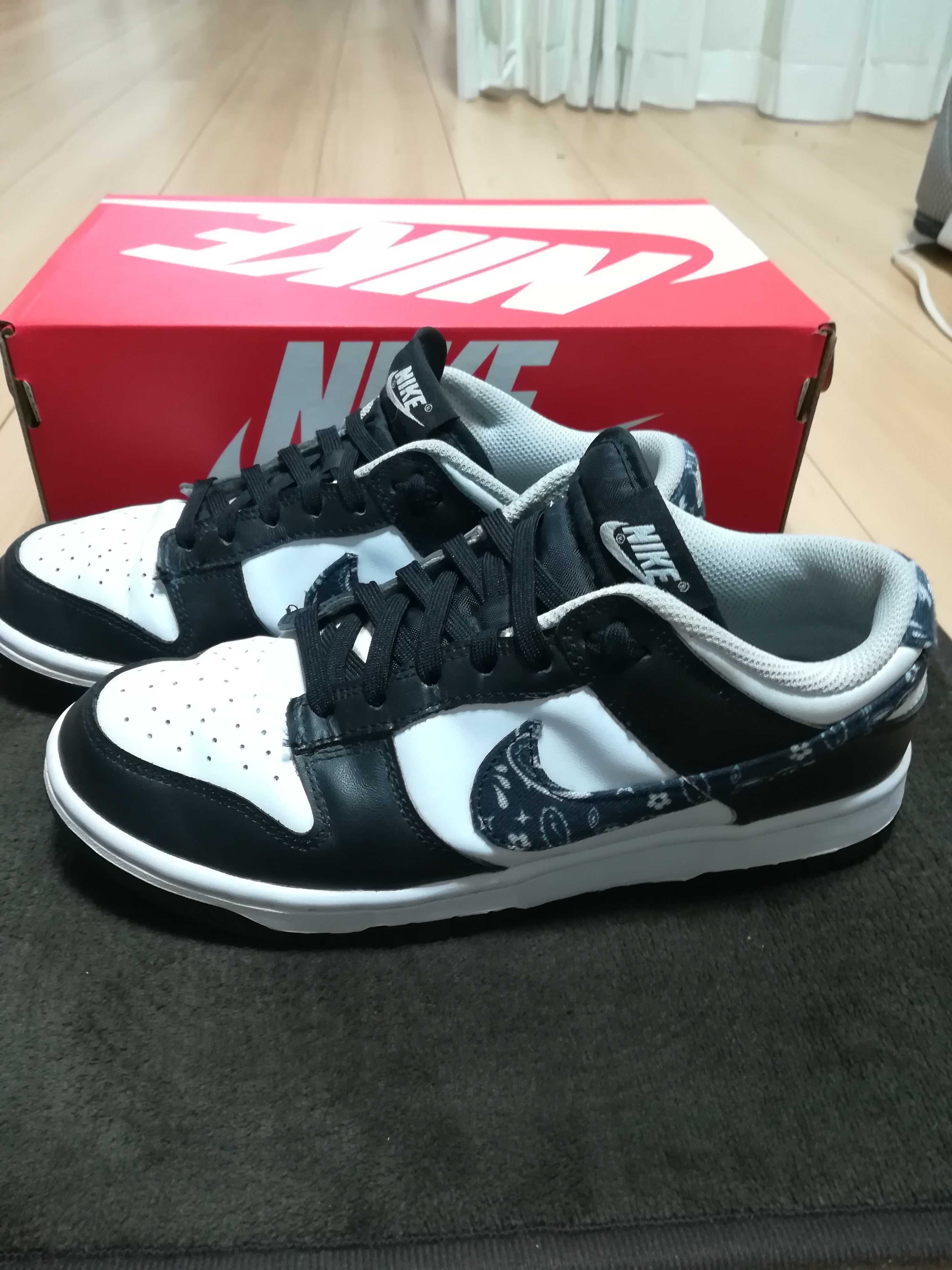 Nike Women's Dunk Low ESS "Black Paisley"