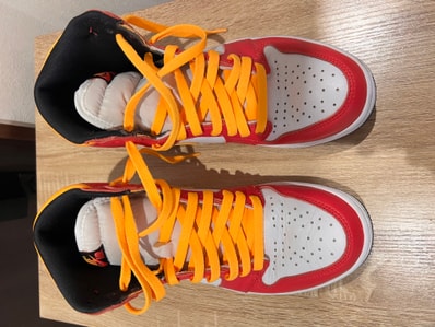 Nike Air Jordan 1 High OG "Light Fusion Red"