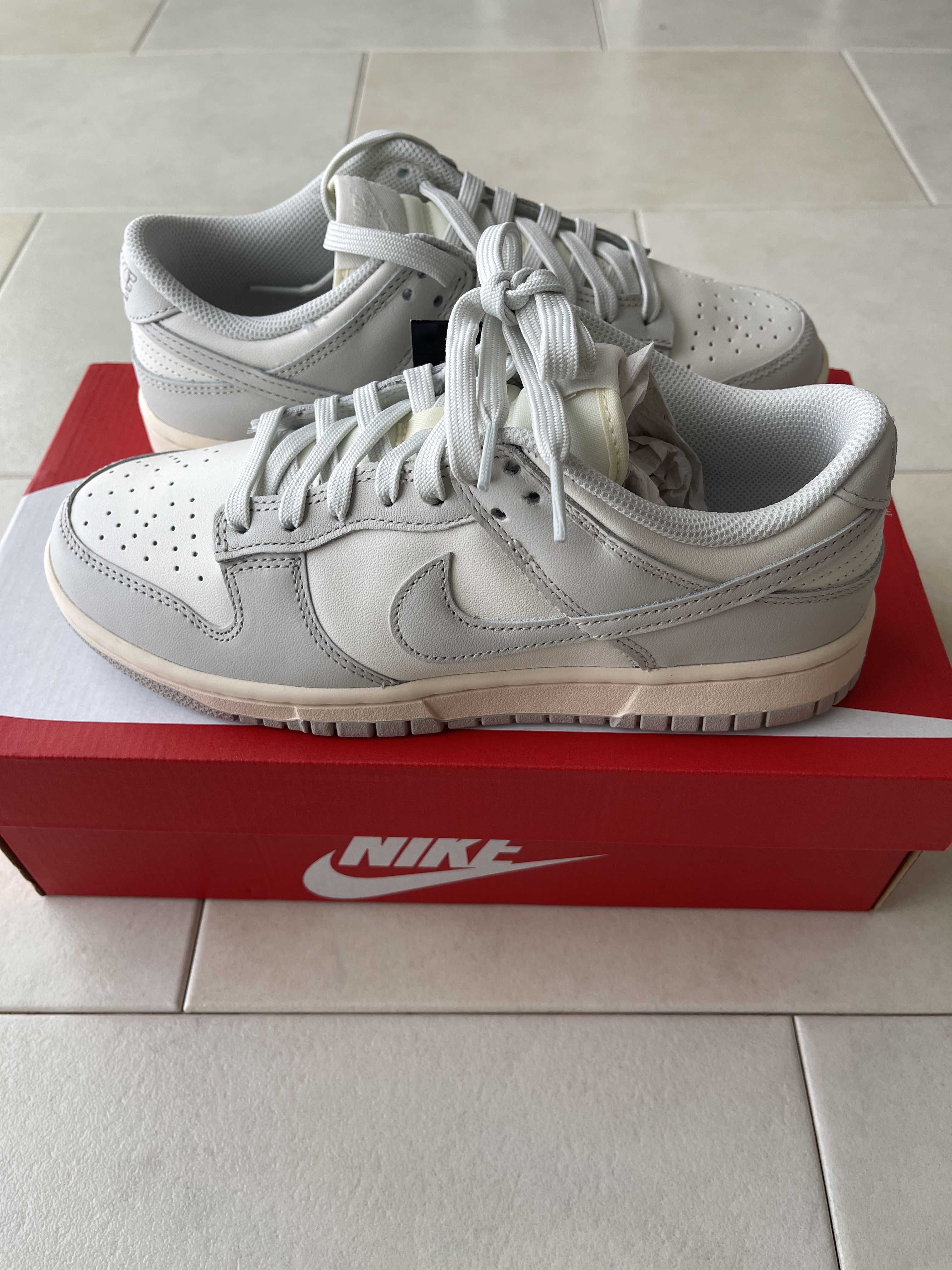 Nike Women's Dunk Low "Light Bone"