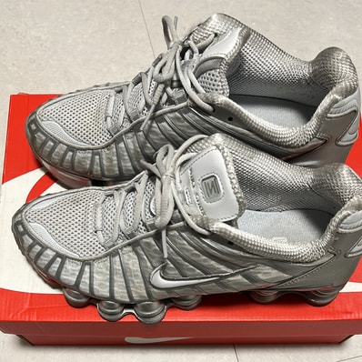 Nike Women's Shox TL "Pure Platinum and Metallic Silver"