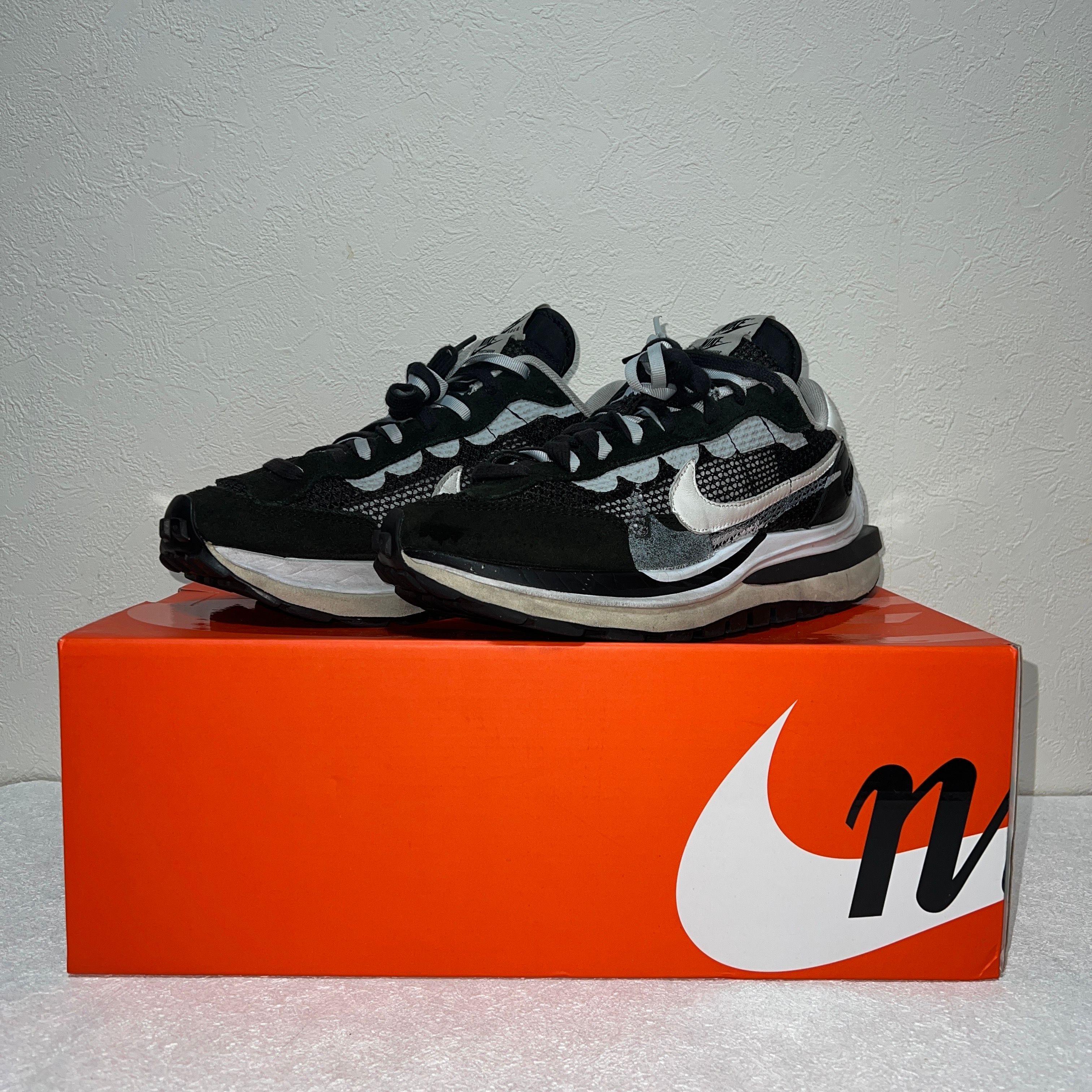 sacai × Nike Vapor Waffle "Black and White"