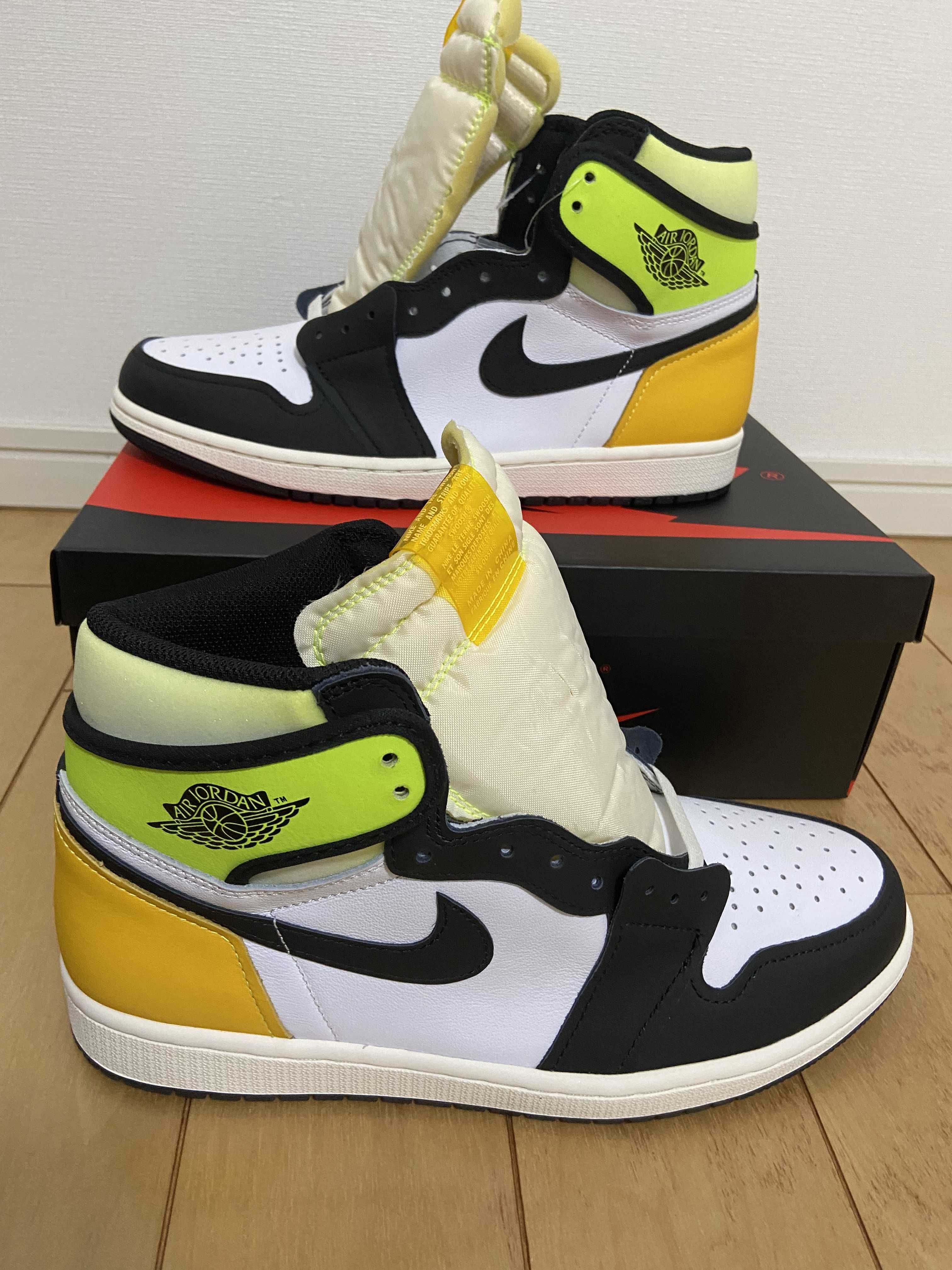 Nike Air Jordan 1 High OG "Volt Gold"