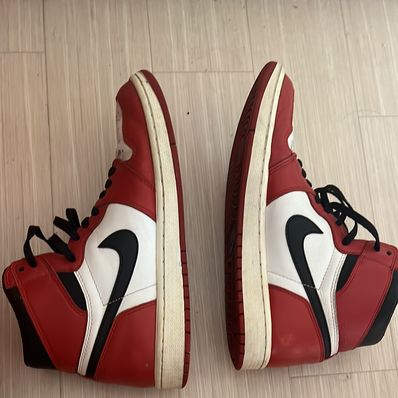 Nike Air Jordan 1 High OG "Lost & Found/Chicago"