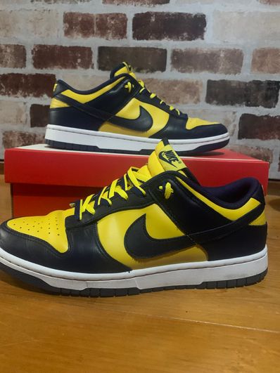 Nike Dunk Low "Michigan"