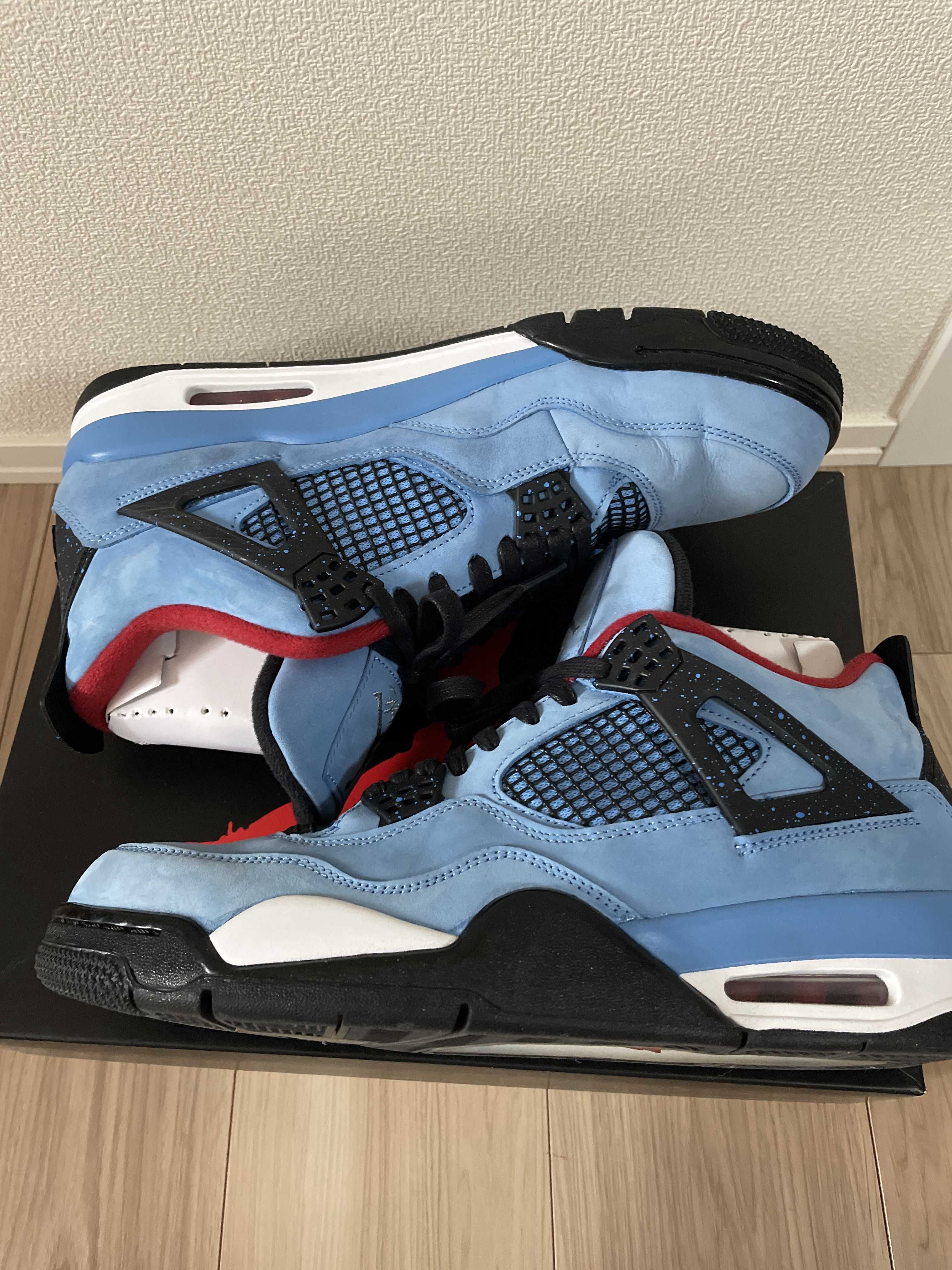 Travis Scott × Nike Air Jordan 4 Retro Cactus Jack "University Blue"