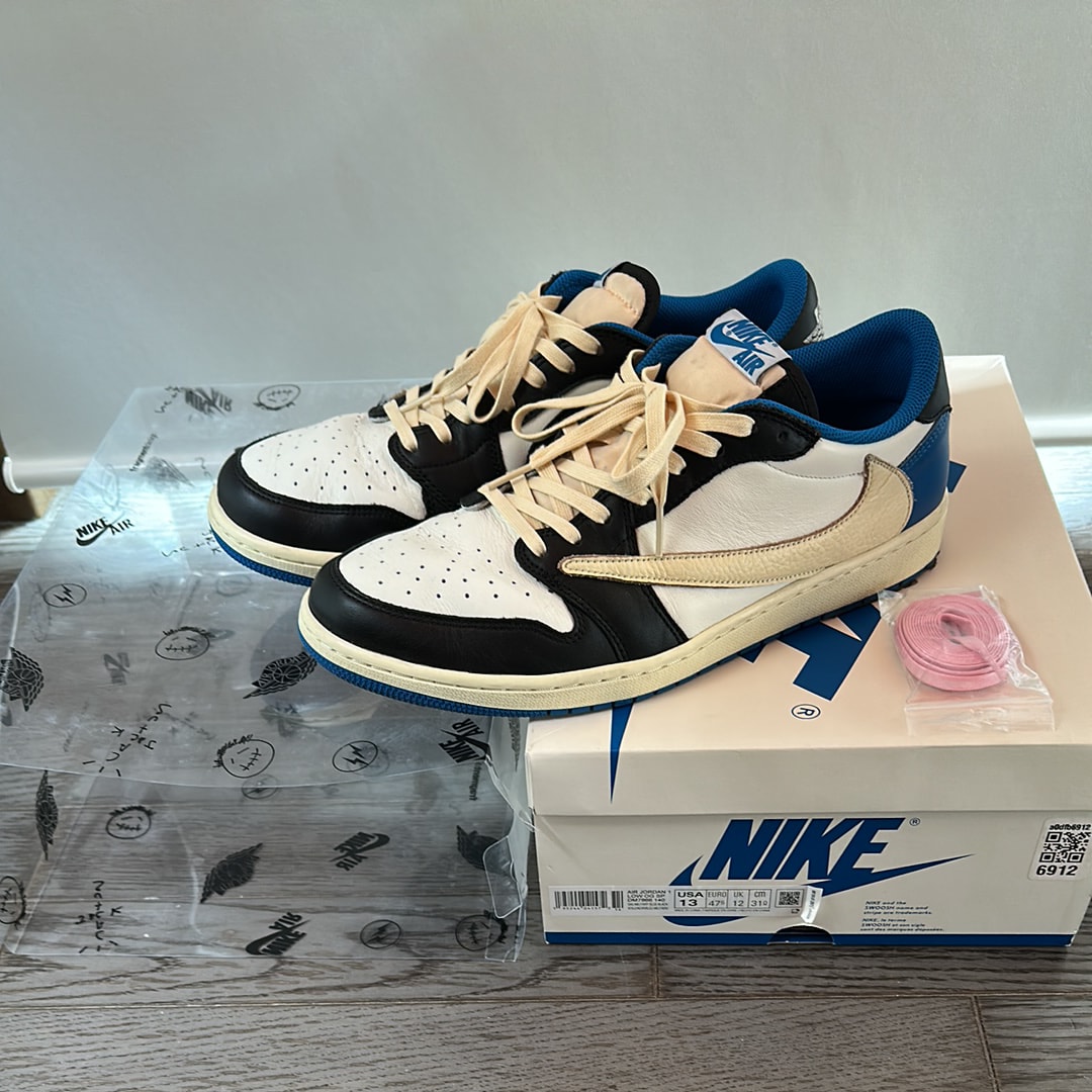 Travis Scott × fragment design × Nike Air Jordan 1 Low OG SP "Military Blue"