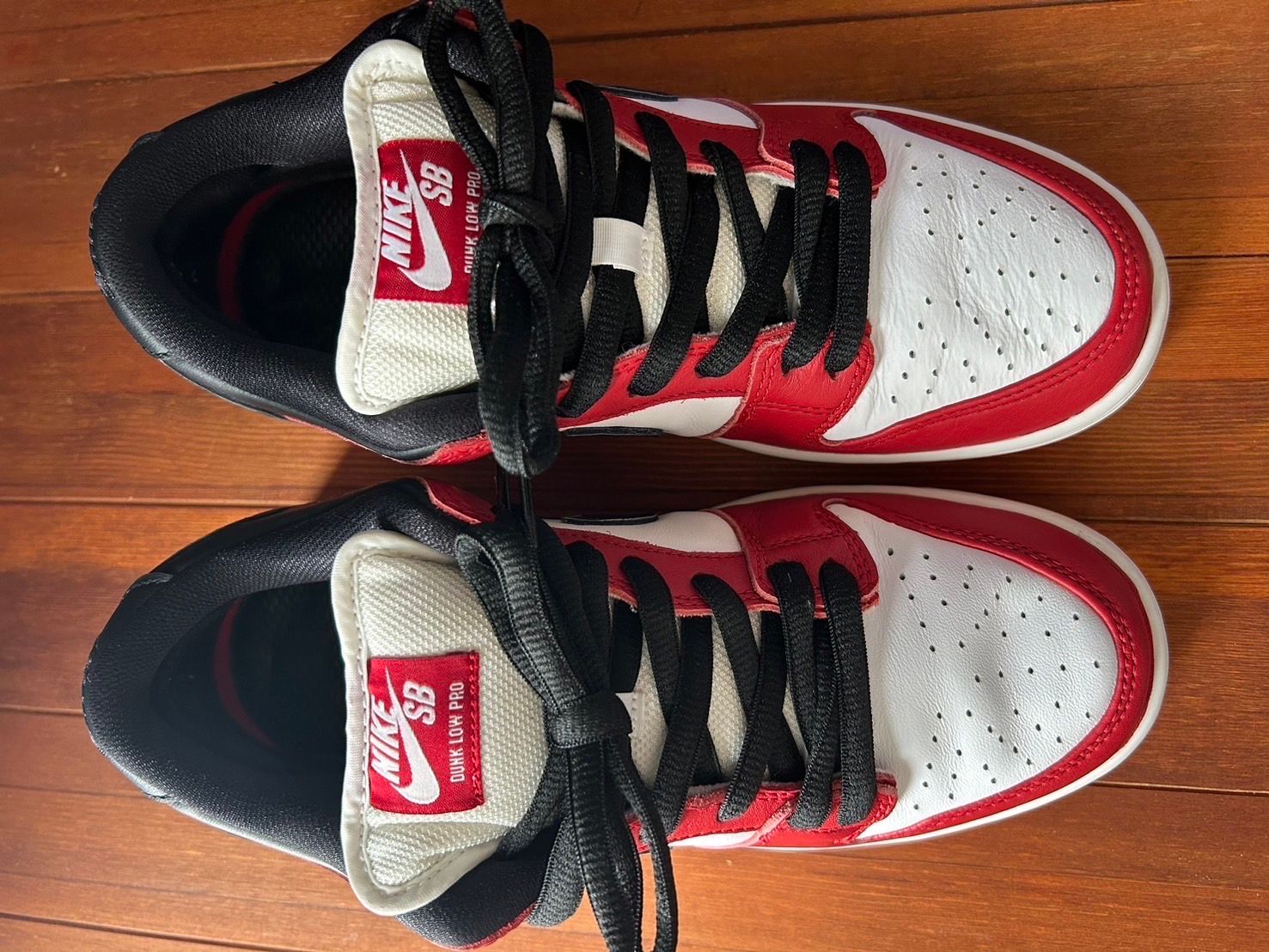 Nike SB Dunk Low Pro "J-Pack Chicago/Varsity Red and White"