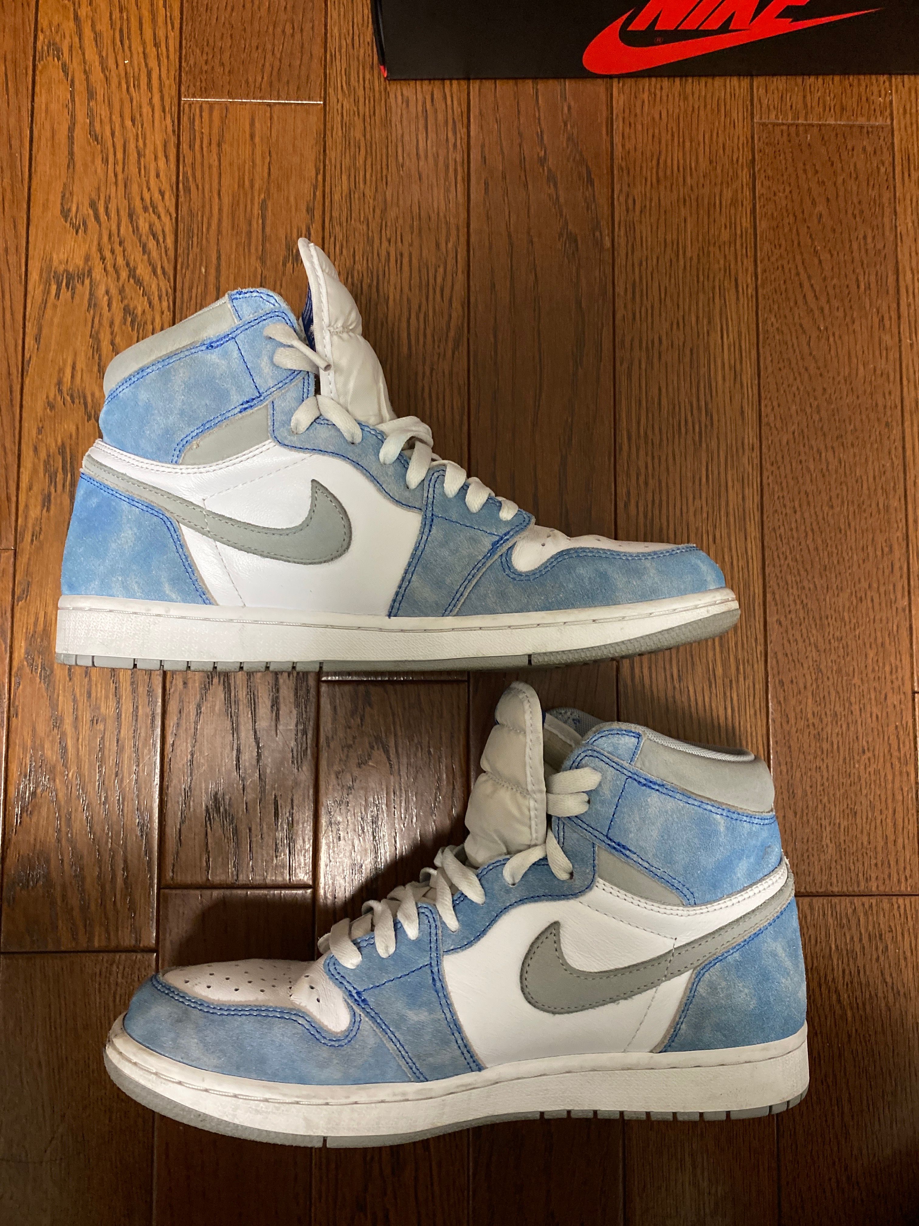 Nike Air Jordan 1 High OG "Hyper Royal"