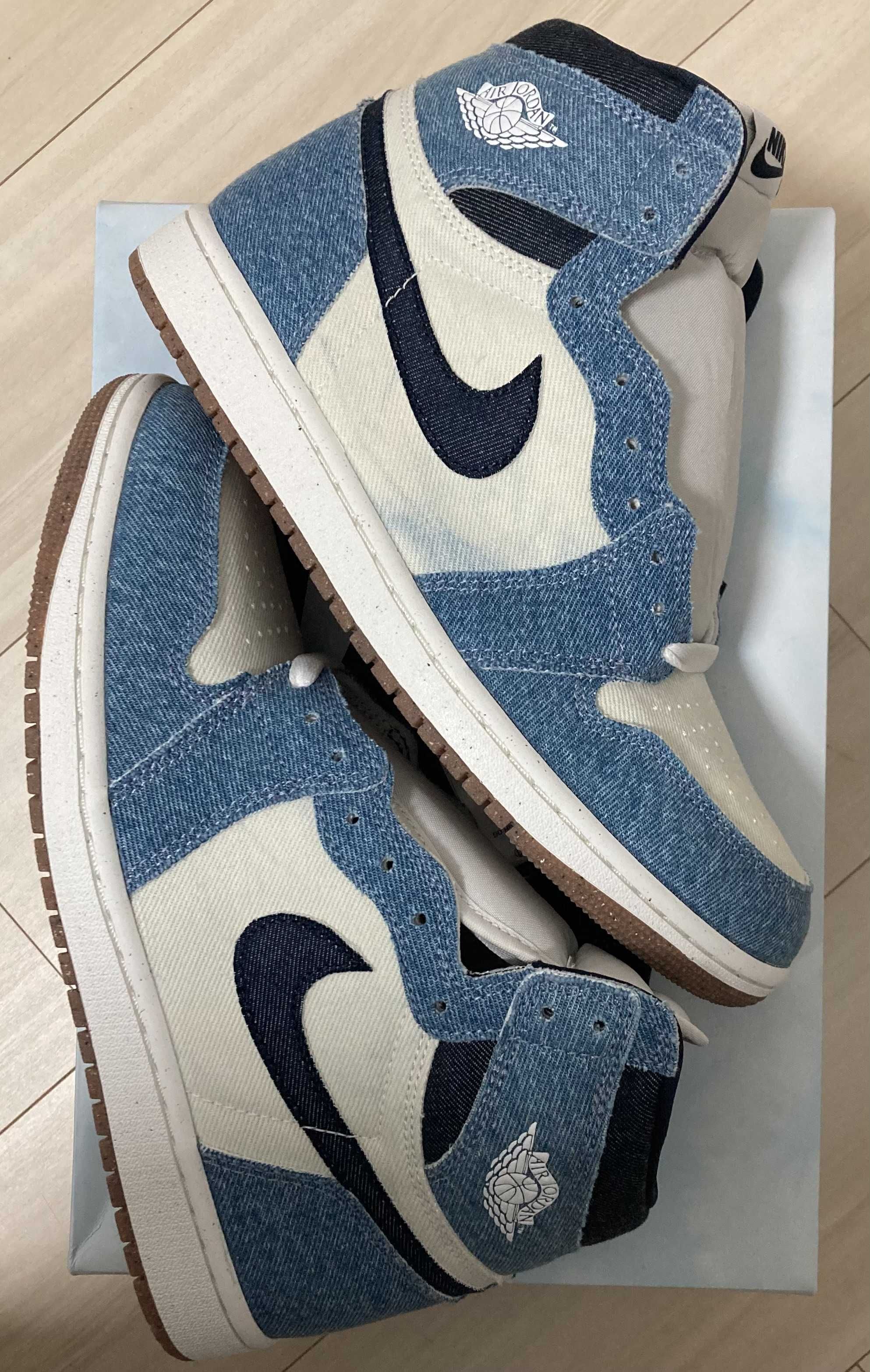 Nike Air Jordan 1 Retro High OG "Denim"