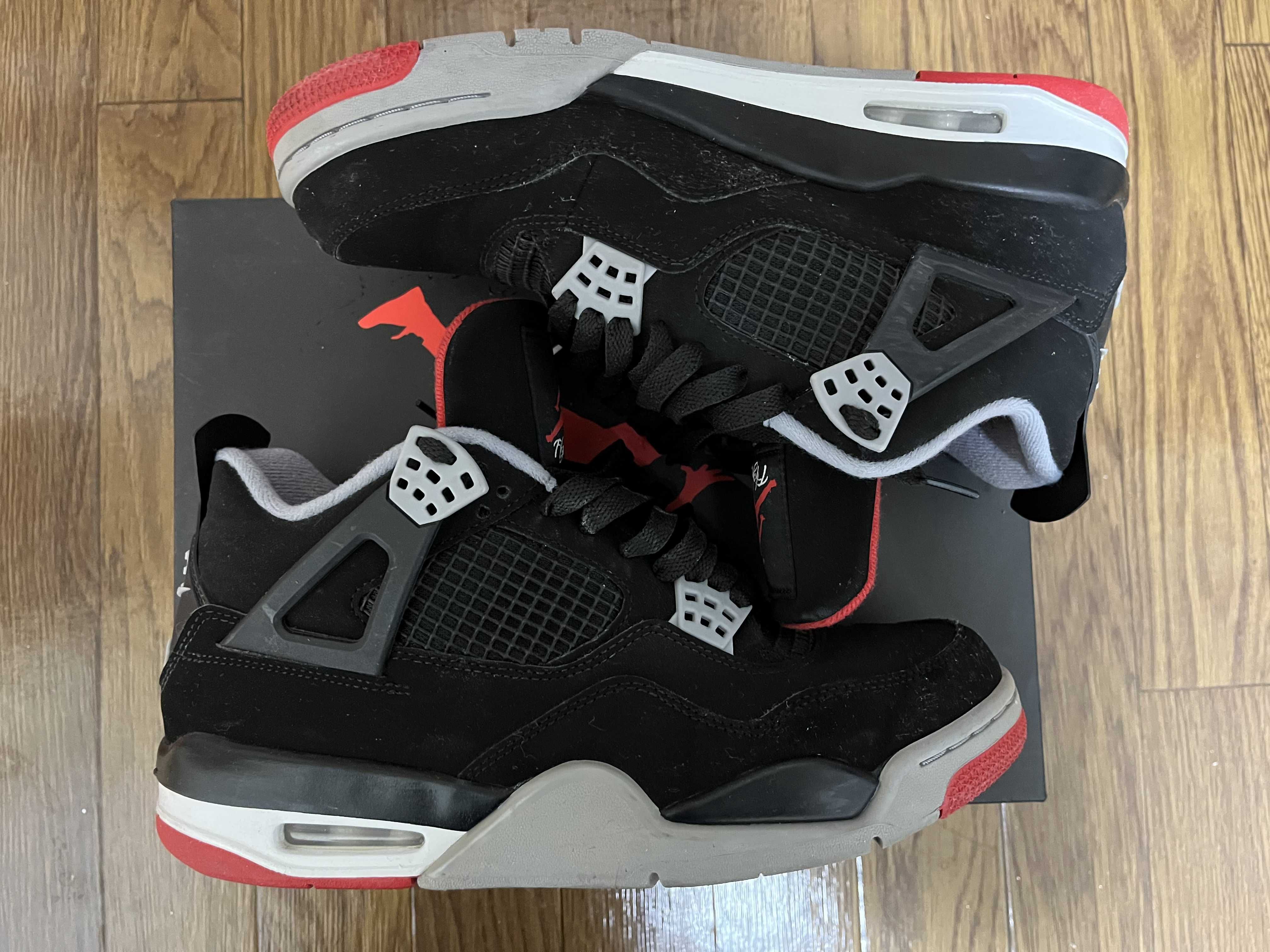 Nike Air Jordan 4 Retro "Bred" (2019)  