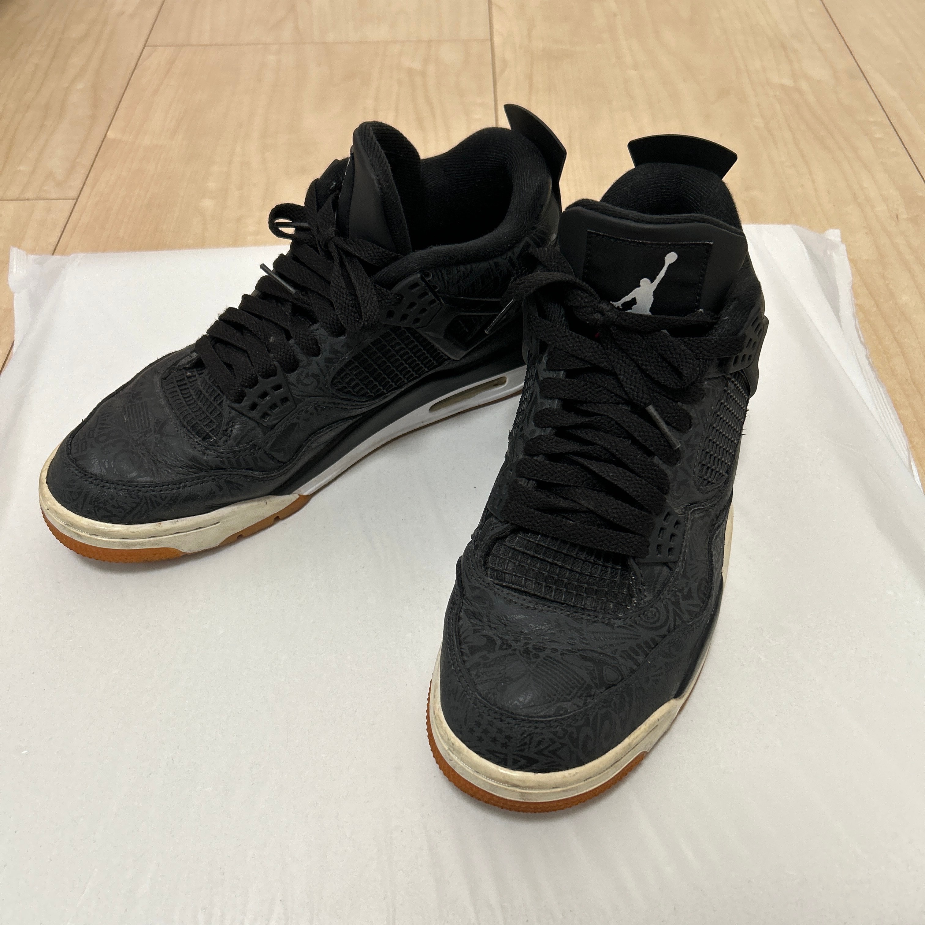 Nike Air Jordan 4 Retro "Laser Black/Gum"
